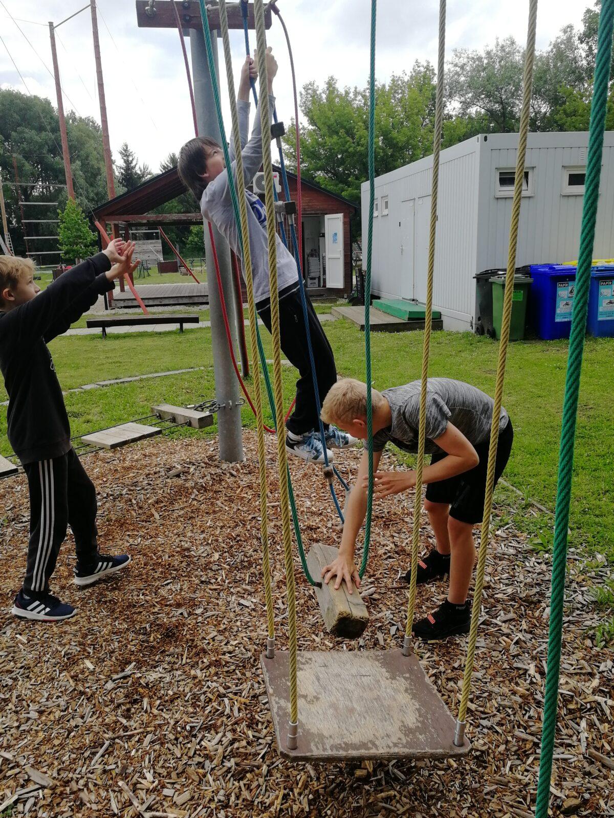 Pozvánka na výlet - 6. A - 8