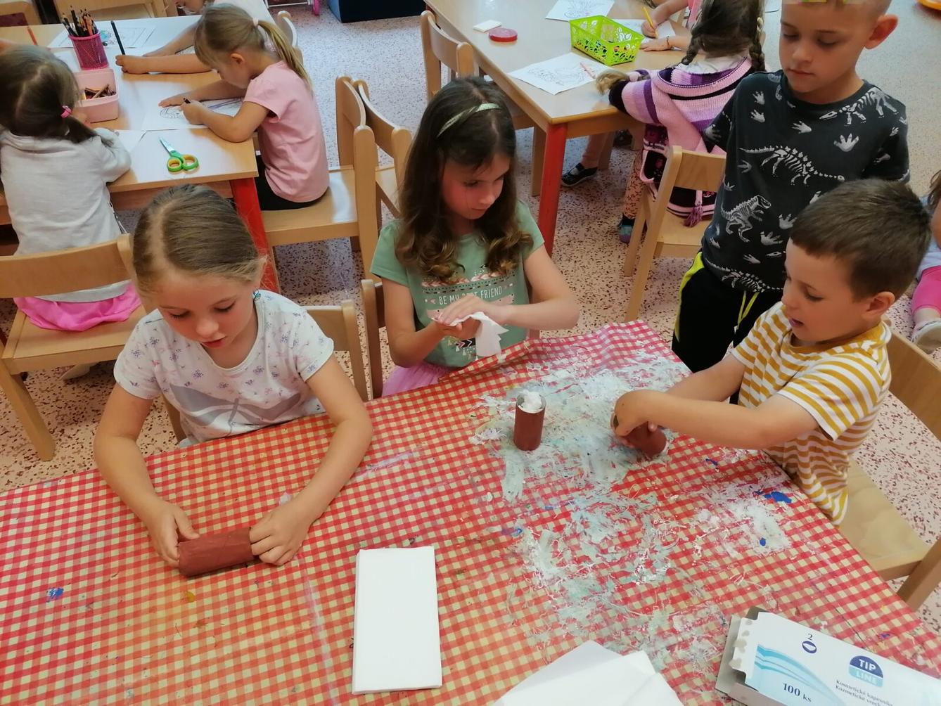 Tvořeníčko, tvoření: "Čím budu až vyrostu?" - cukráři :-) - 40