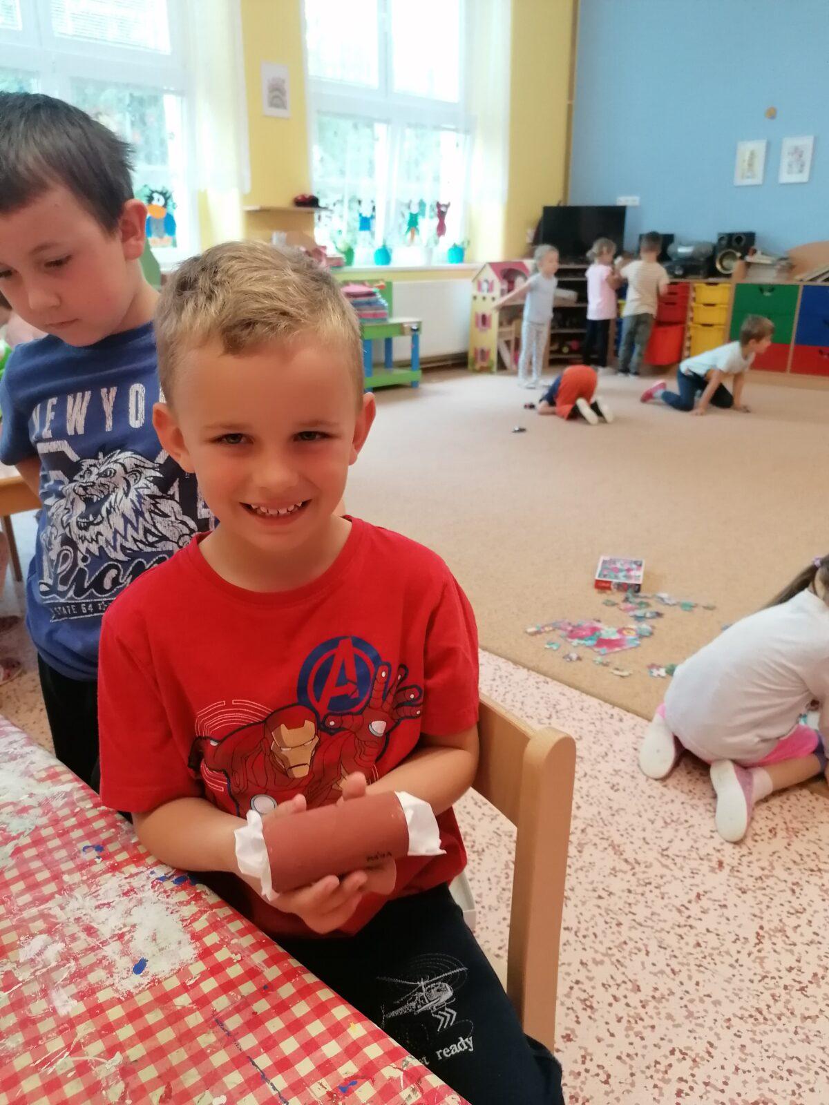 Tvořeníčko, tvoření: "Čím budu až vyrostu?" - cukráři :-) - 47