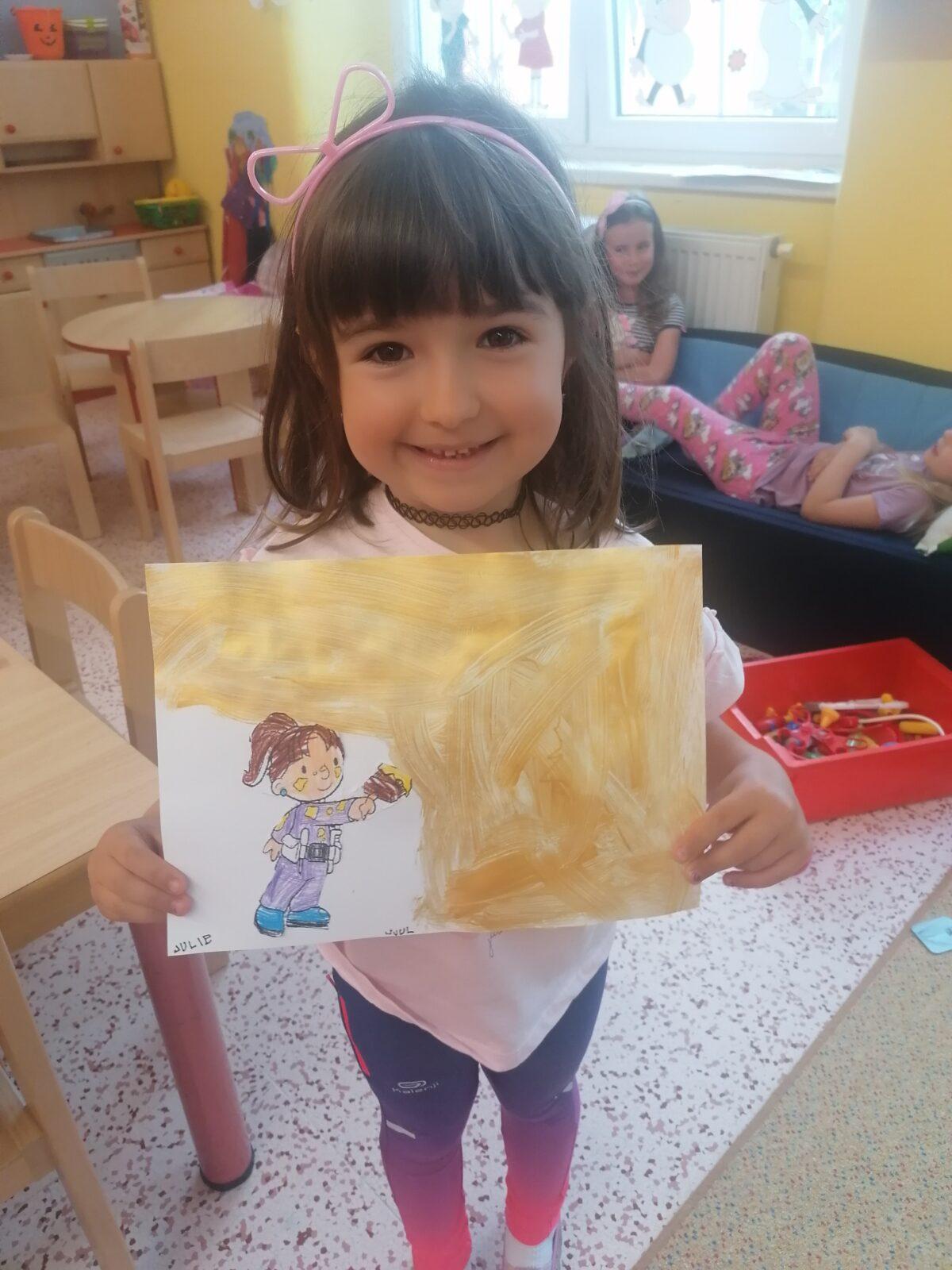 Tvořeníčko, tvoření: "Čím budu až vyrostu?", hasiči a malíři pokojů :-) - 9