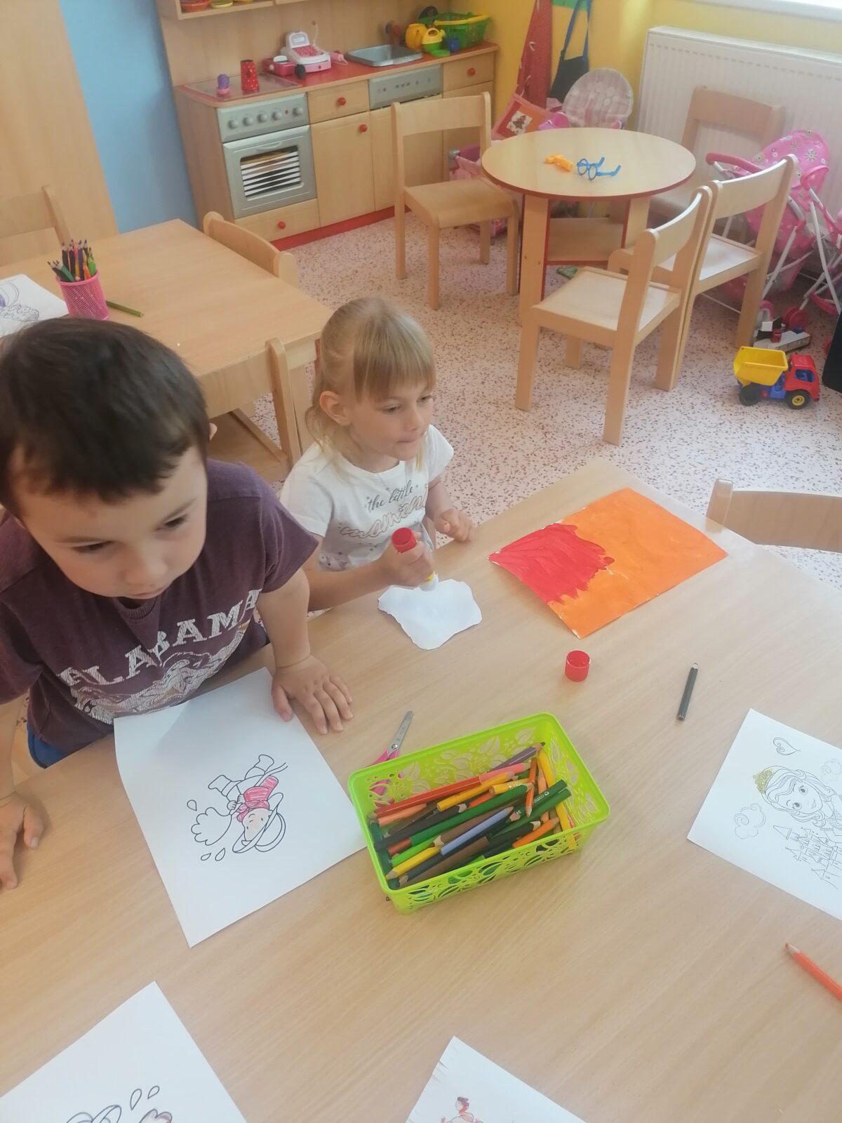 Tvořeníčko, tvoření: "Čím budu až vyrostu?", hasiči a malíři pokojů :-) - 22