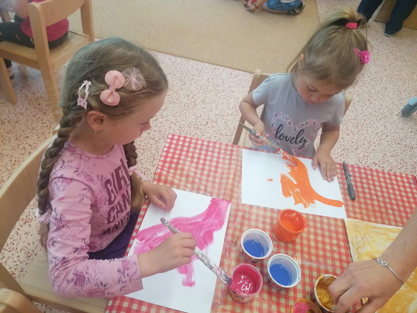 Tvořeníčko, tvoření: "Čím budu až vyrostu?", hasiči a malíři pokojů :-) - 28