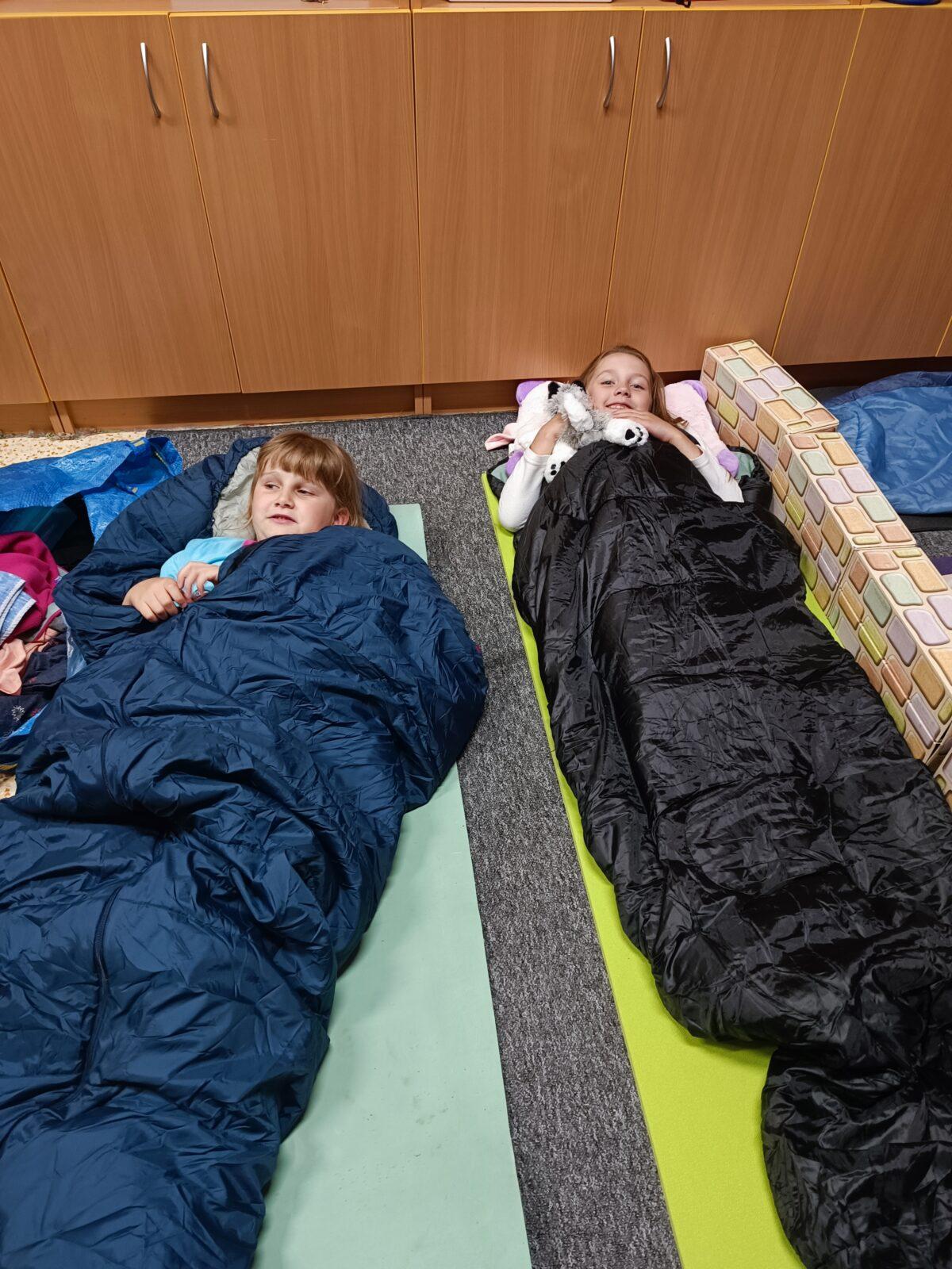 Spaní ve škole - družinka - 63