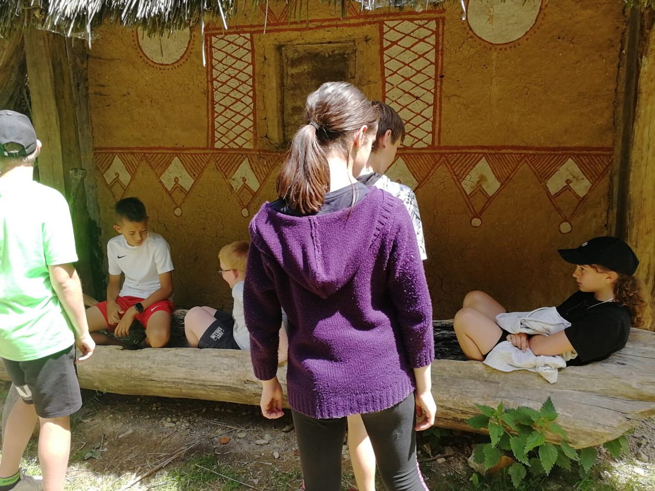 Dějepisná exkurze do pravěku - 6. A - 22