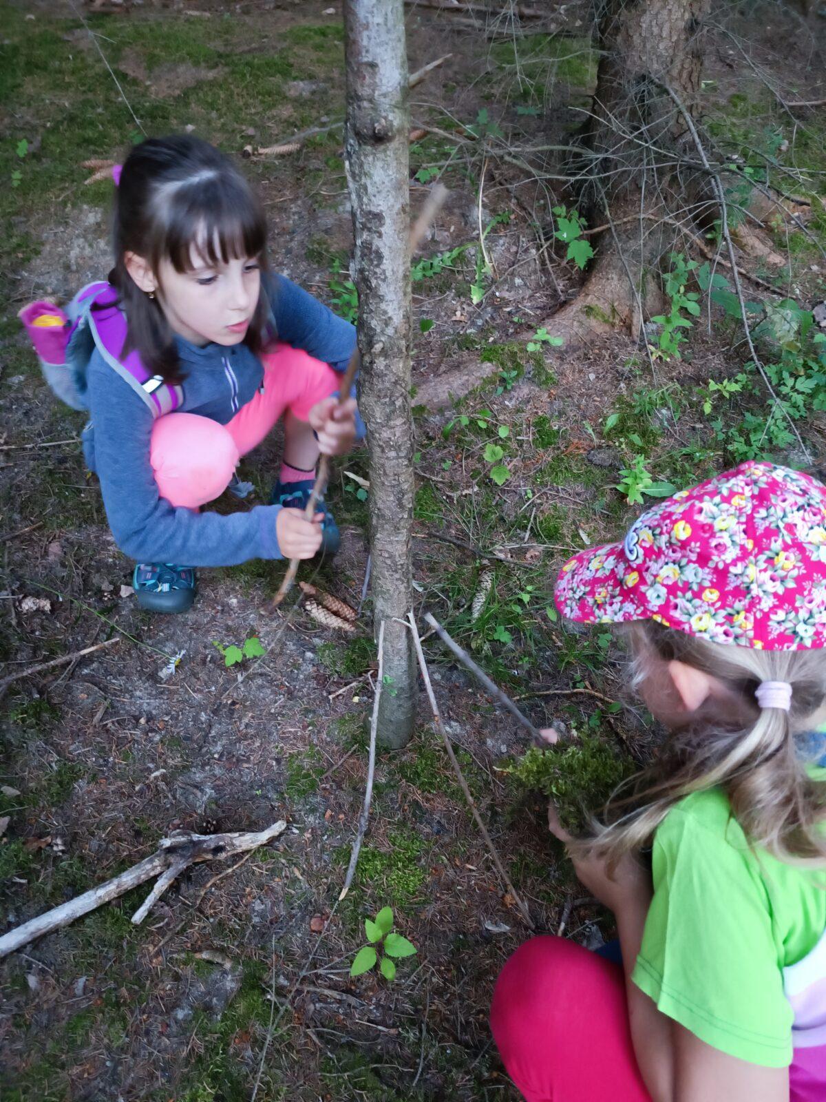 TLAPKY - spaní ve škole - 21