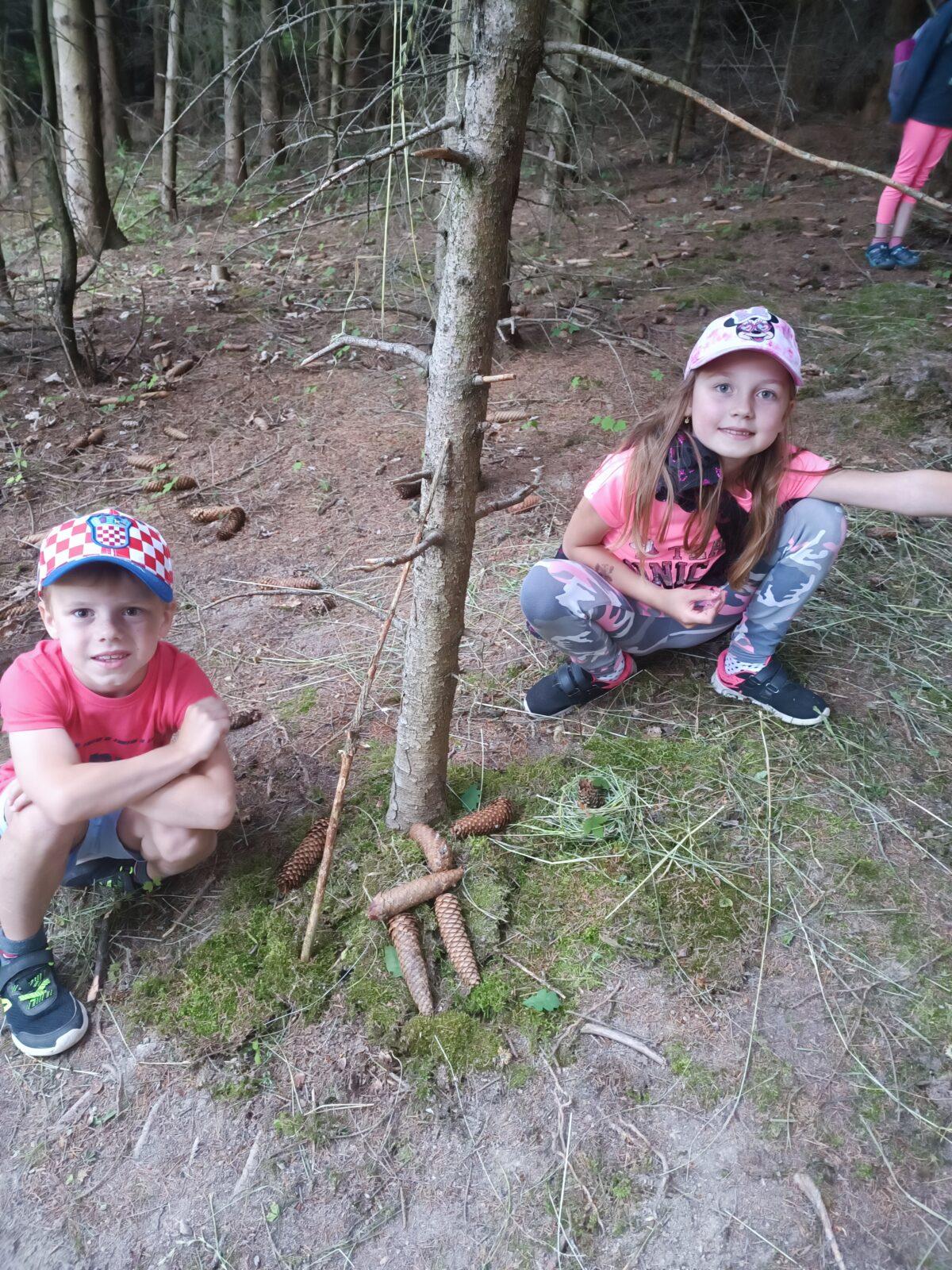 TLAPKY - spaní ve škole - 39