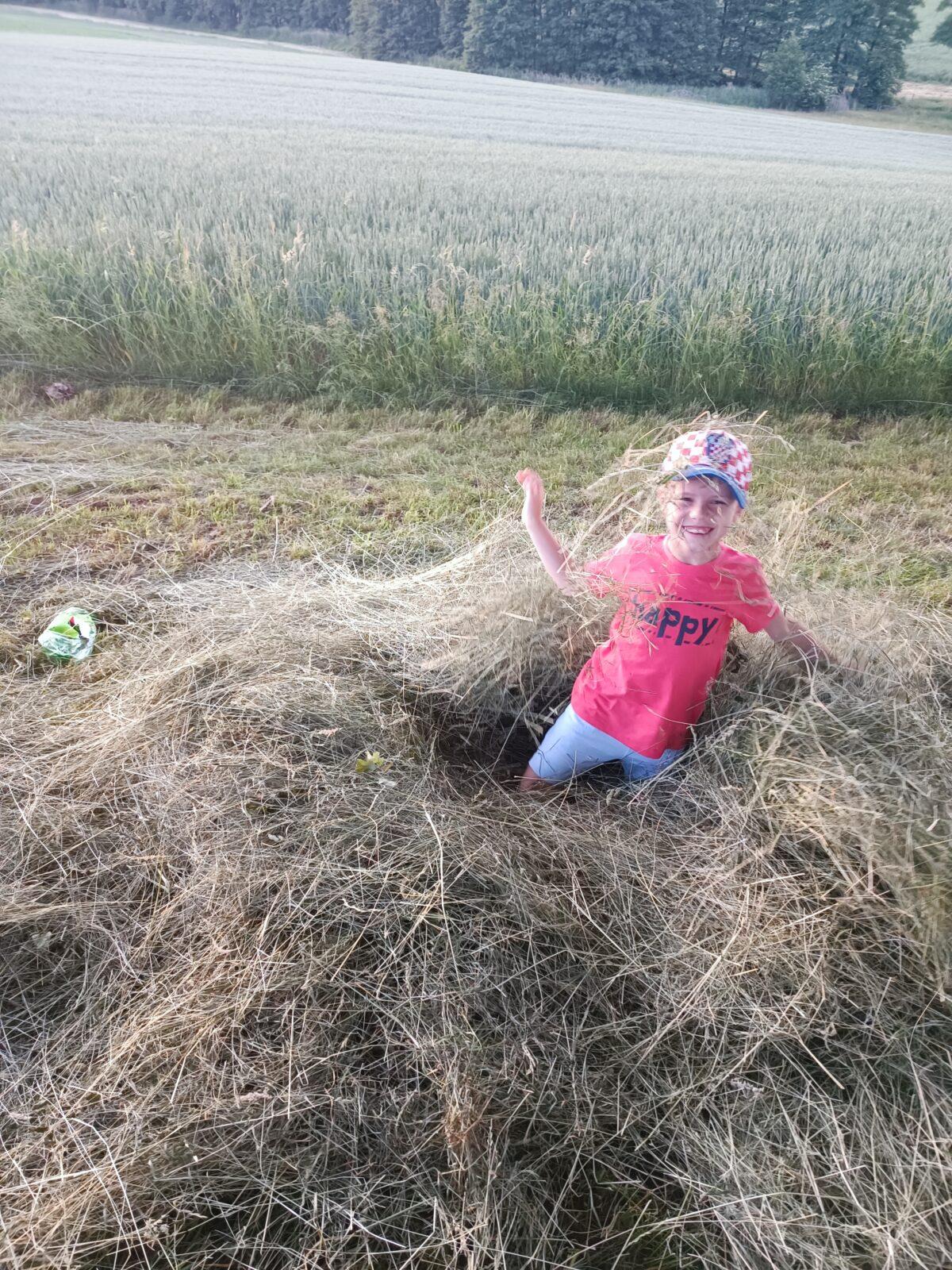 TLAPKY - spaní ve škole - 53