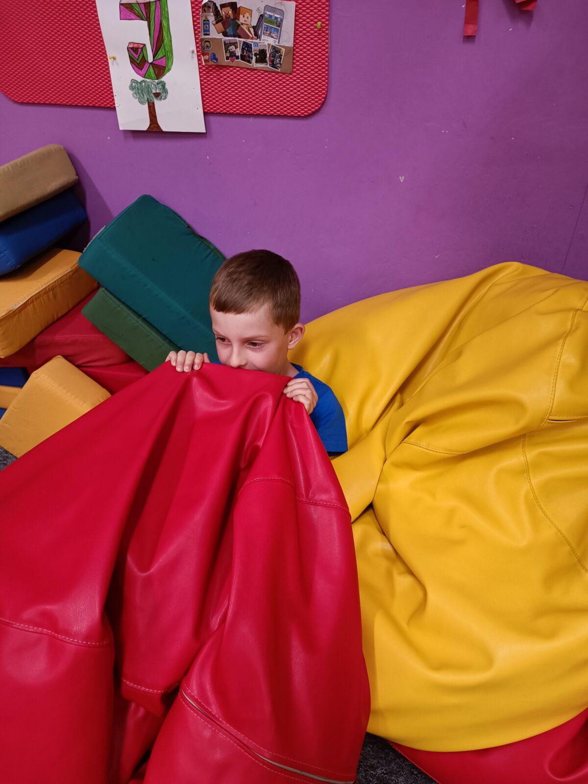 TLAPKY - spaní ve škole - 72