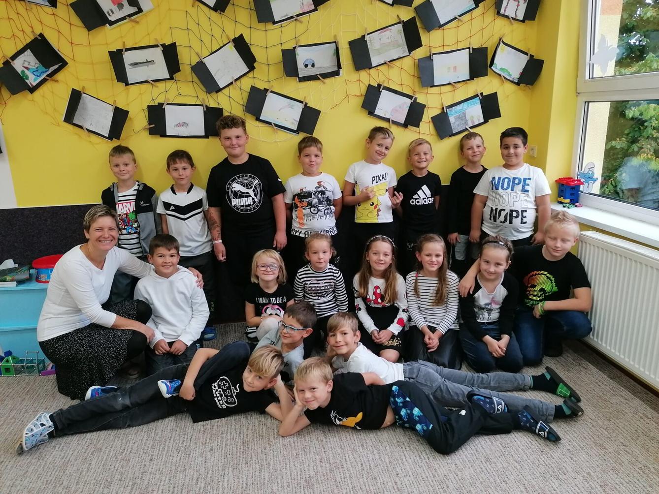 Barevný týden - černá a bílá - 2