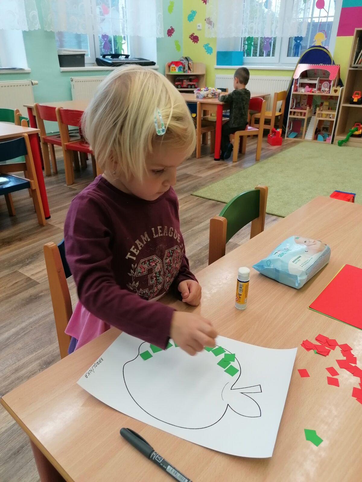 Tvořeníčko, tvoření: "Čas Jablíčkové vůně" - Broučci :-) - 11