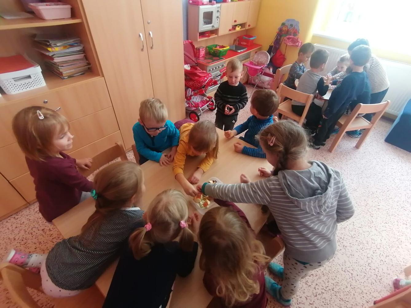 Ochutnávka ovoce a zeleniny :-) - 27