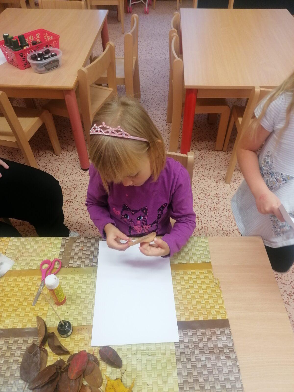 Tvořeníčko tvoření: Sovičky- "Listí žloutne, poletuje" :-) - 7