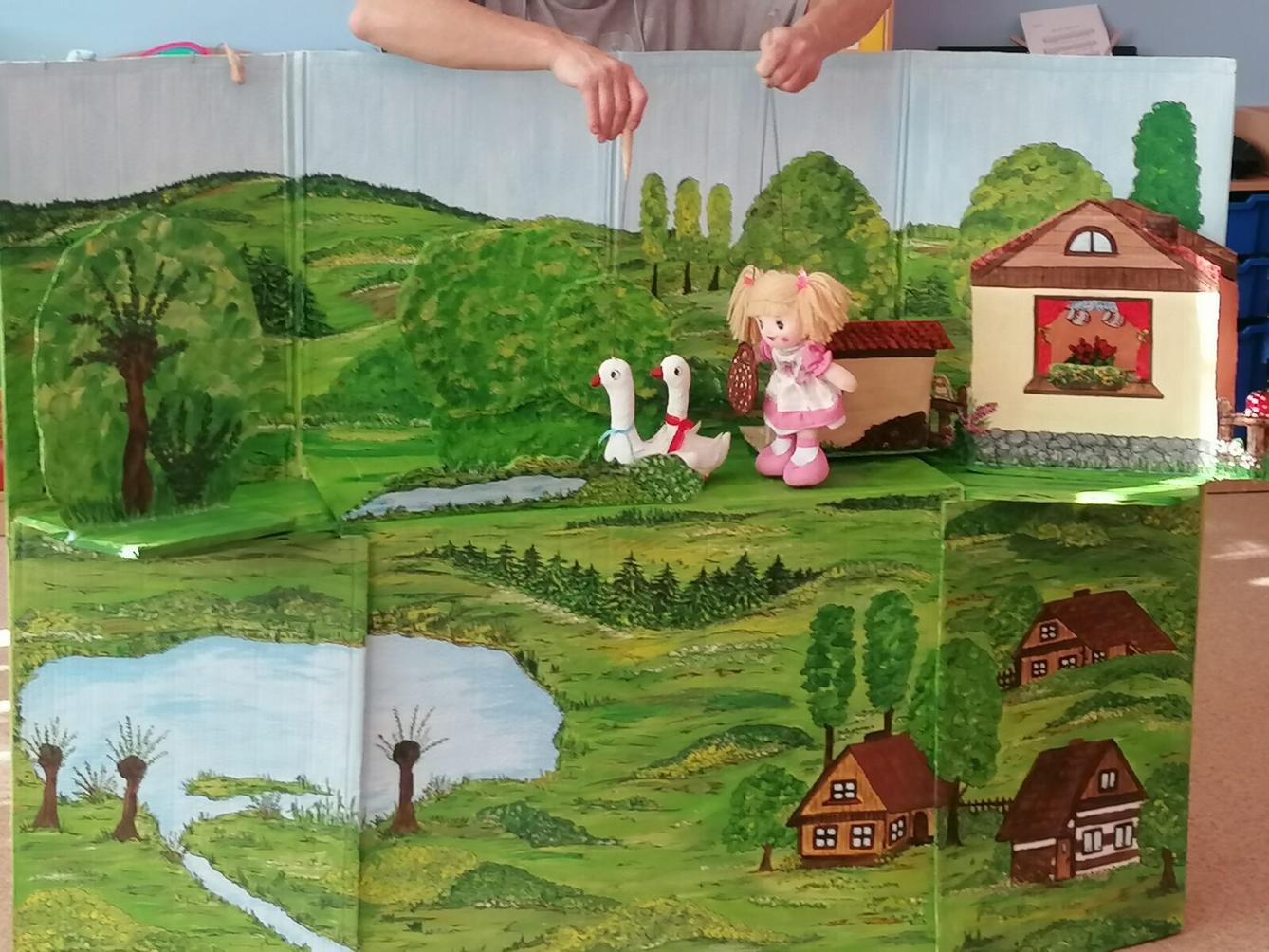 DIVADÉLKO v MŠ - "O Nanynce" - 10