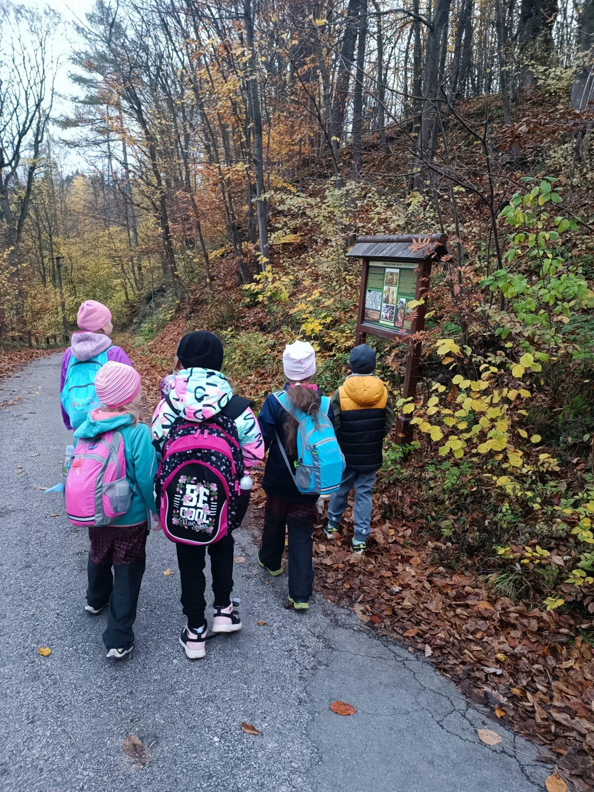 TLAPKY - říjen - 1