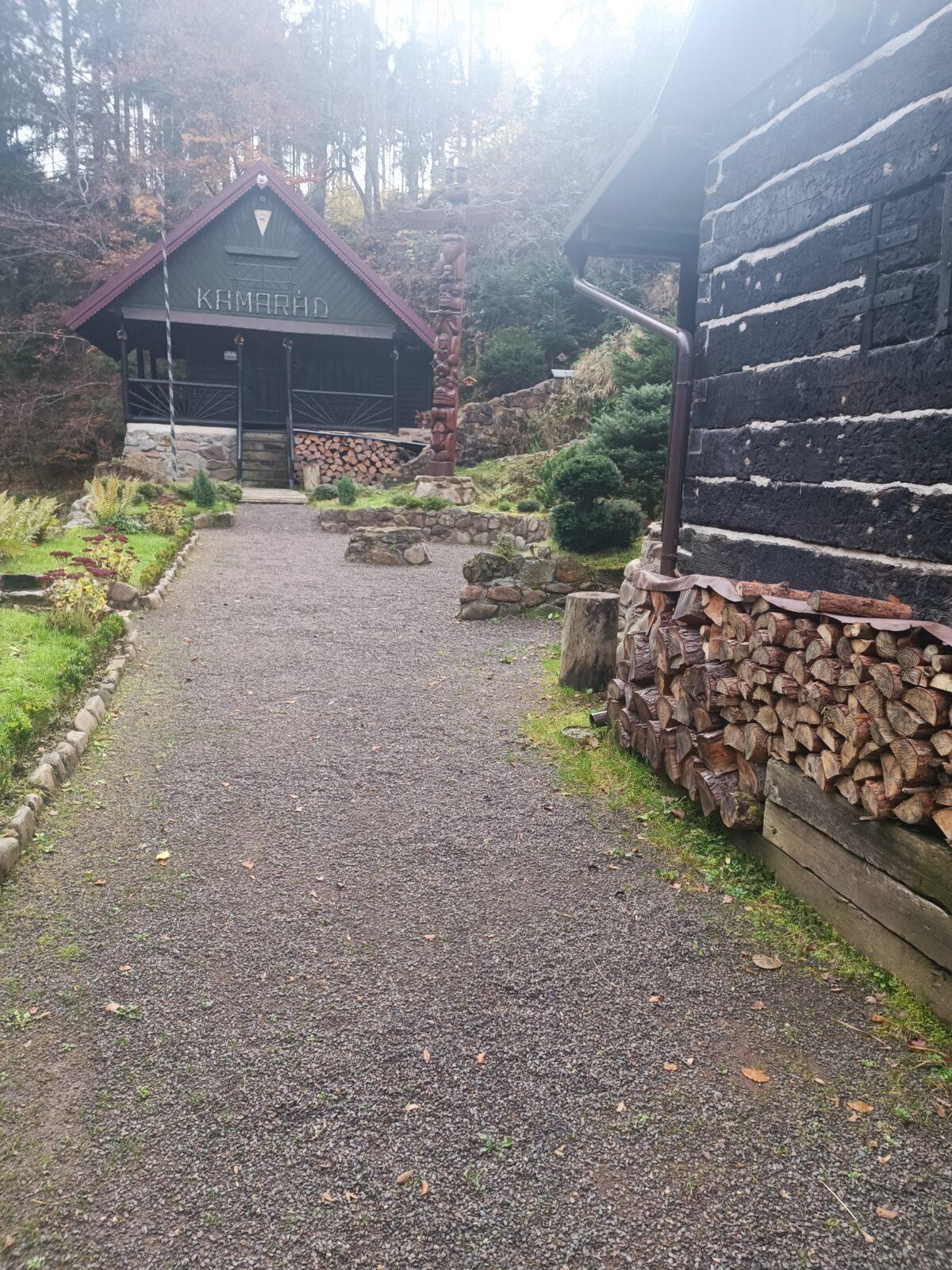 TLAPKY - říjen - 37