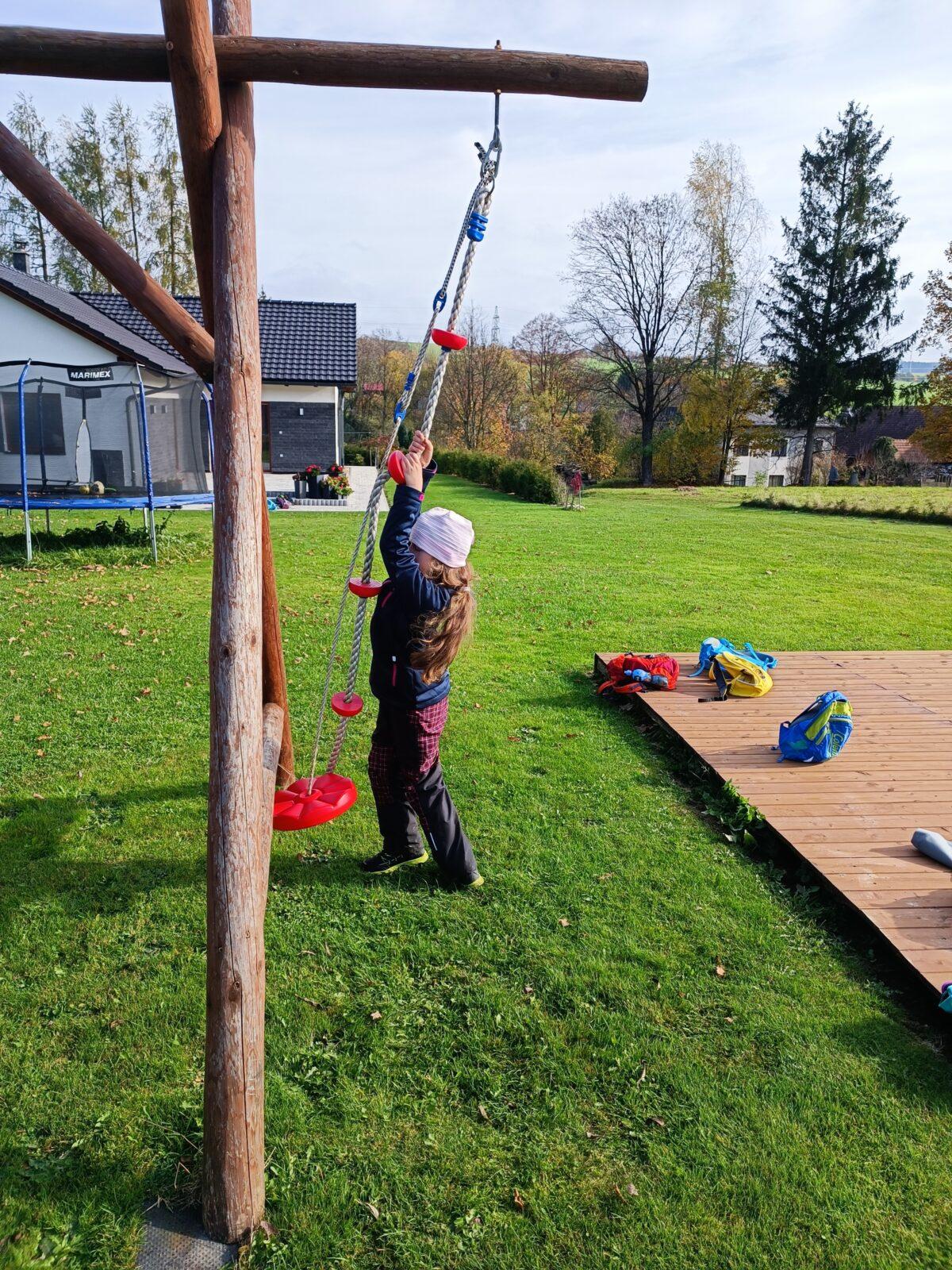 TLAPKY - říjen - 76