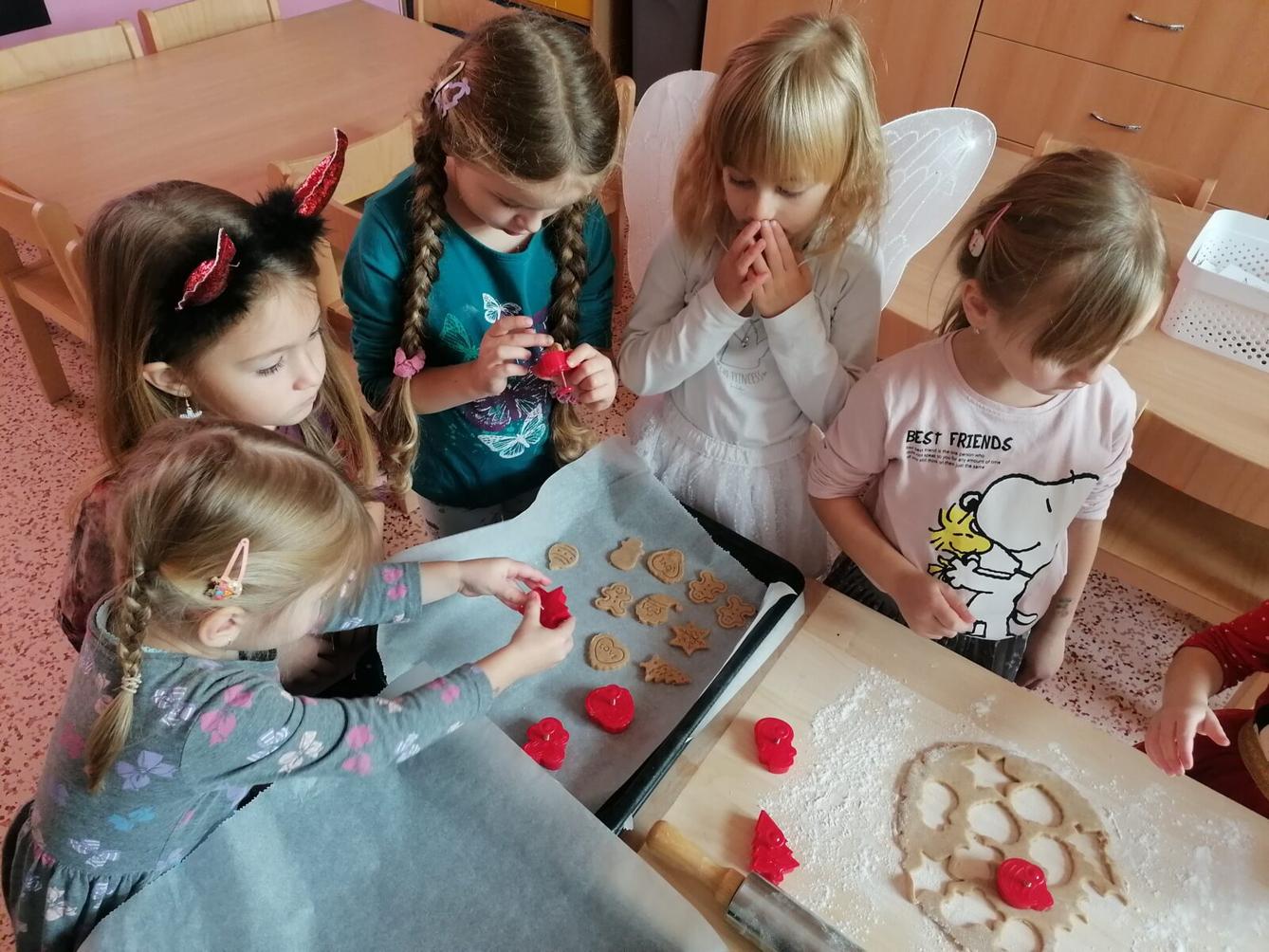 PEČEME NA VÁNOCE :-) - 13