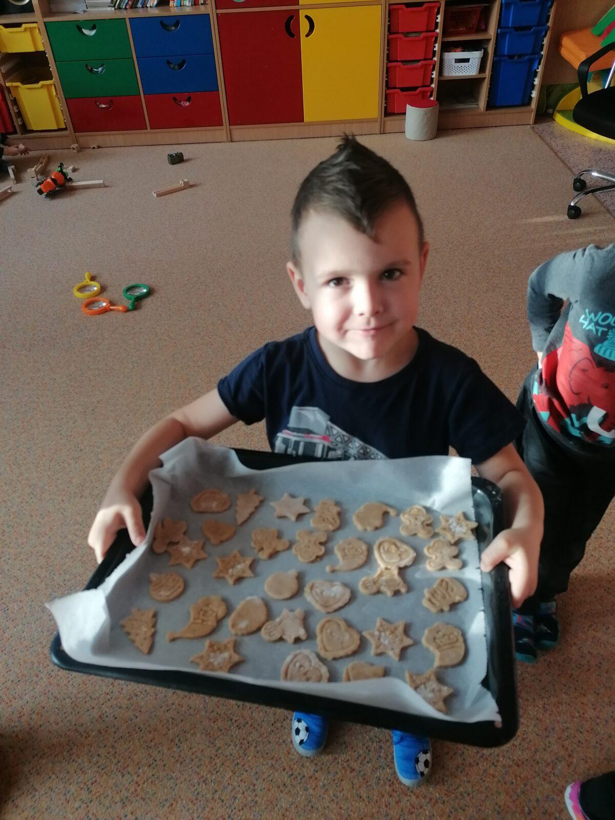 PEČEME NA VÁNOCE :-) - 21