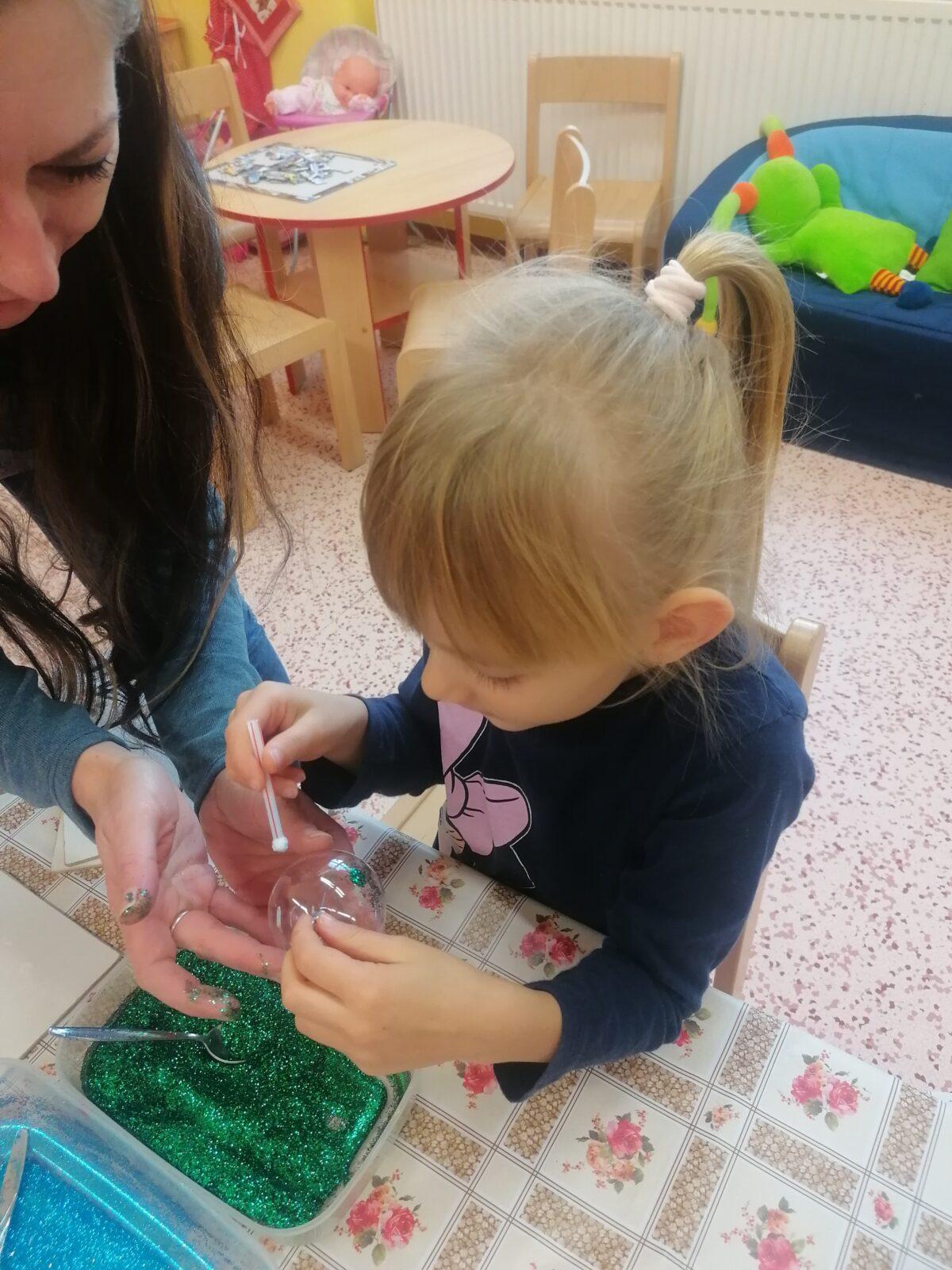 Prosinec ve školce :-) - 56