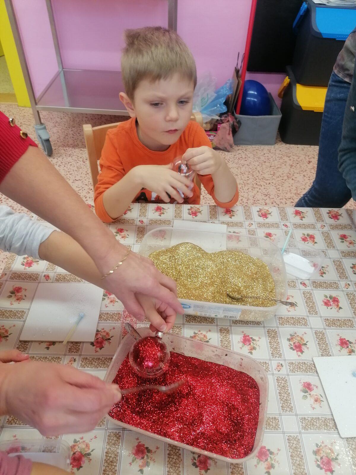 Prosinec ve školce :-) - 73