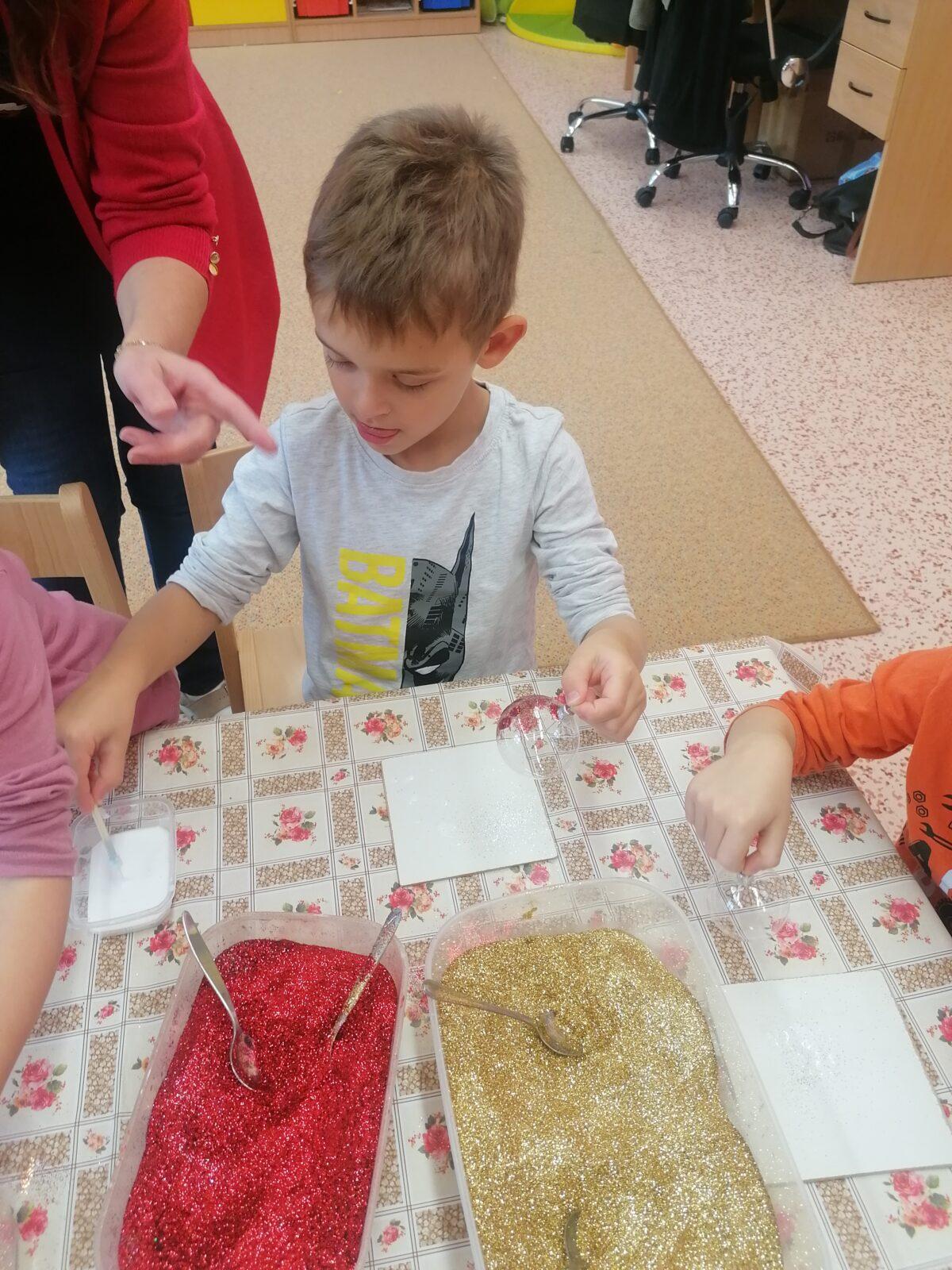 Prosinec ve školce :-) - 75