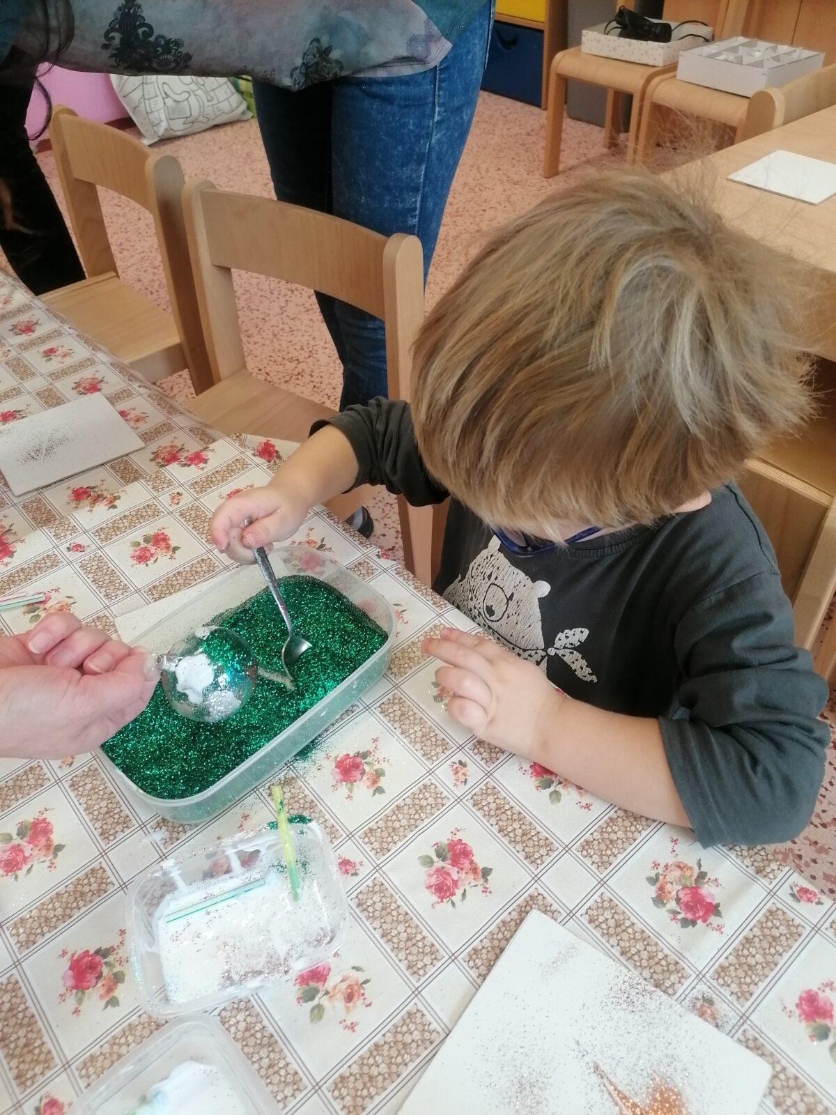 Prosinec ve školce :-) - 84