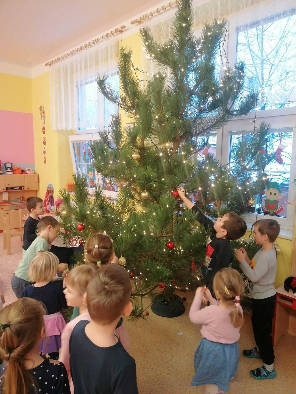 Prosinec ve školce :-) - 98