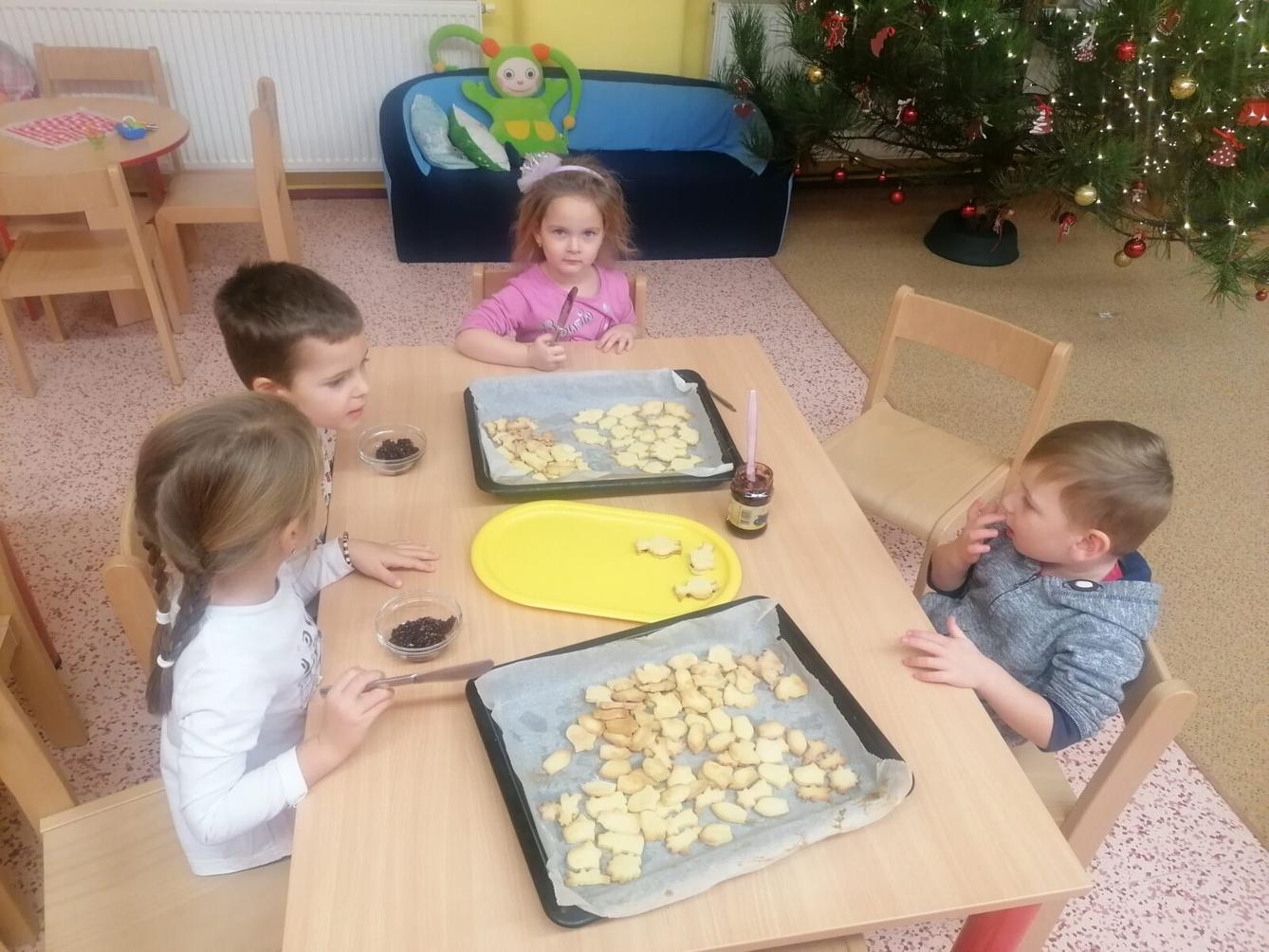 Prosinec ve školce :-) - 108