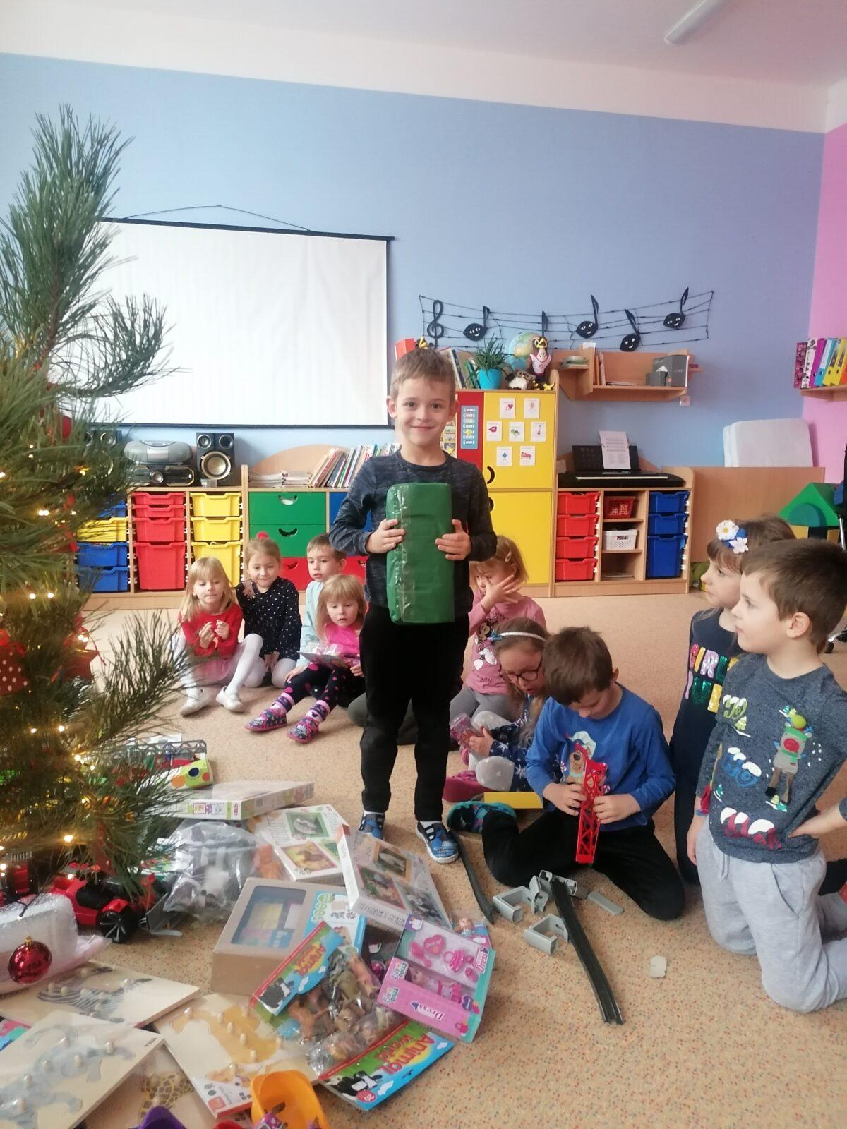 "Ježíšek ve školce" :-) - 10