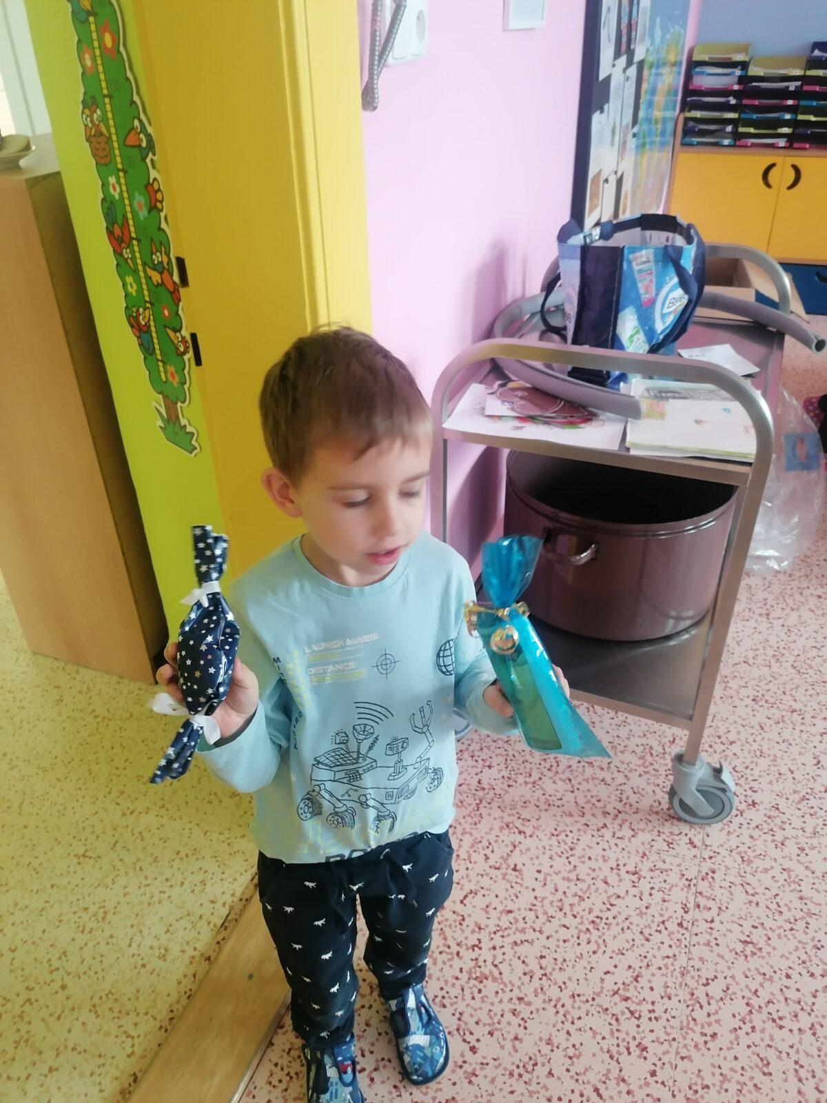 "Ježíšek ve školce" :-) - 40