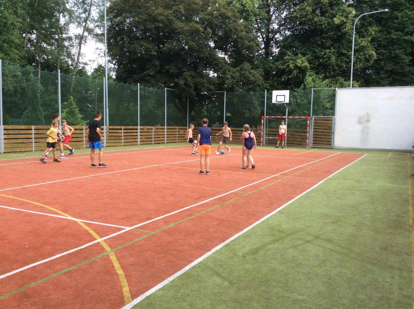 Závěr školního roku v aquaparku - 25