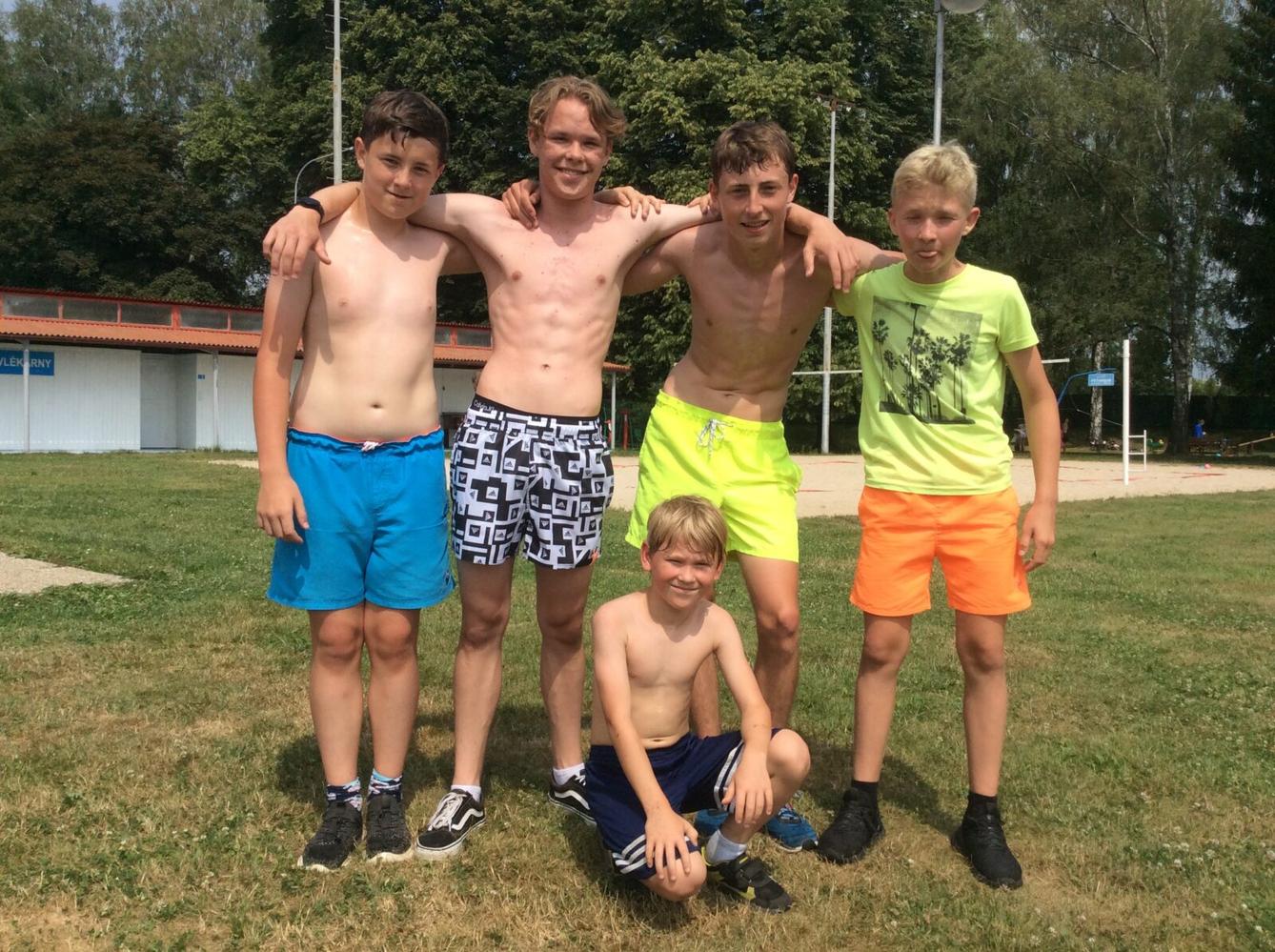 Závěr školního roku v aquaparku - 29