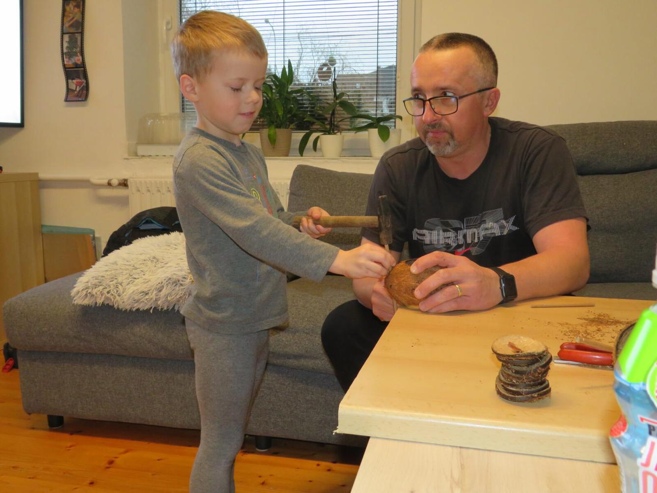 Krmítka pro ptáčky :-) - 57