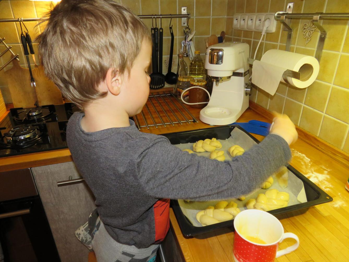 Distanční výuka v MŠ Kamarád (Ten dělá to a ten zas tohle:-)) - 73