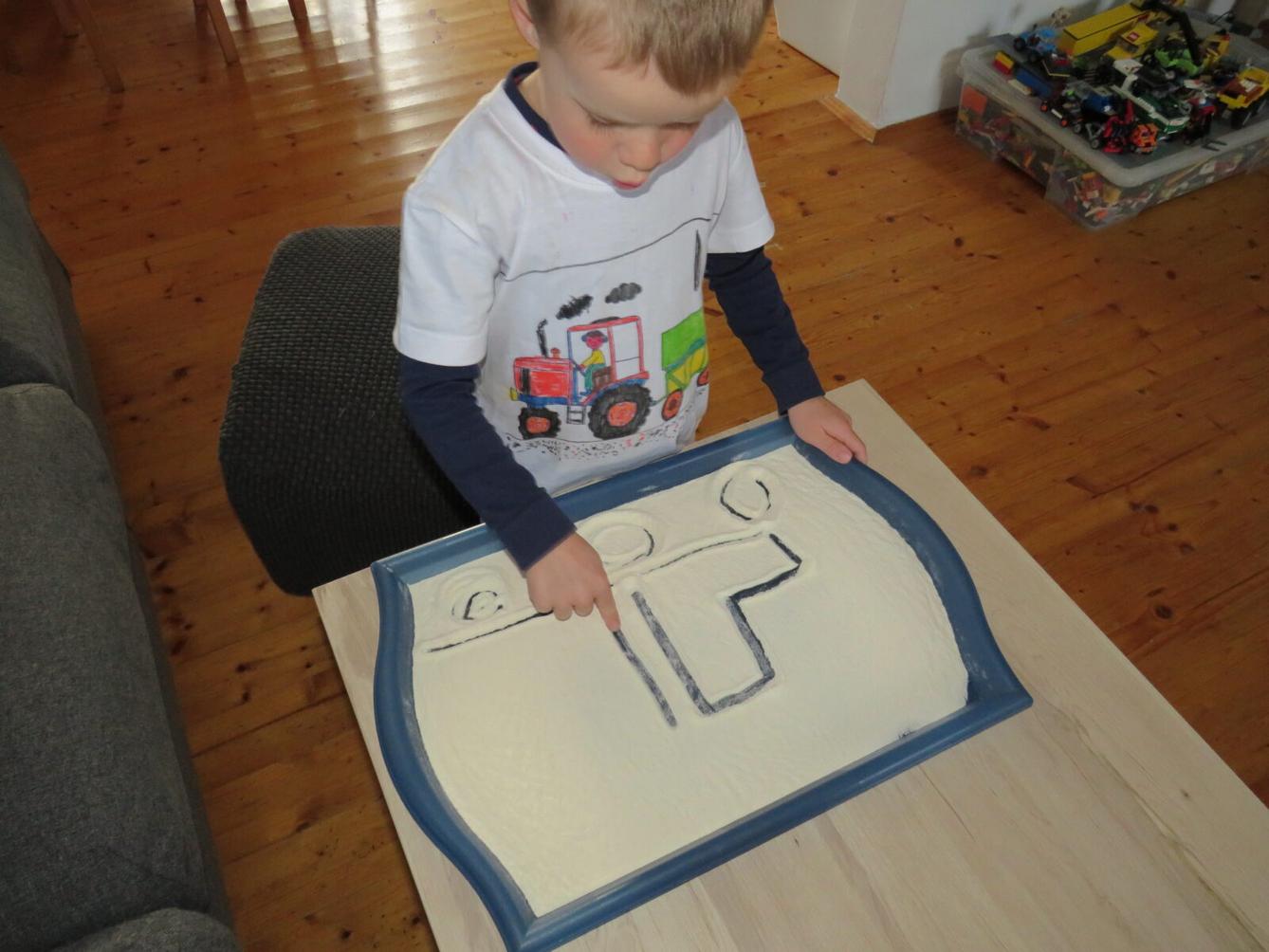 Distanční výuka v MŠ Kamarád ("Těšíme se k zápisu") :-) - 25