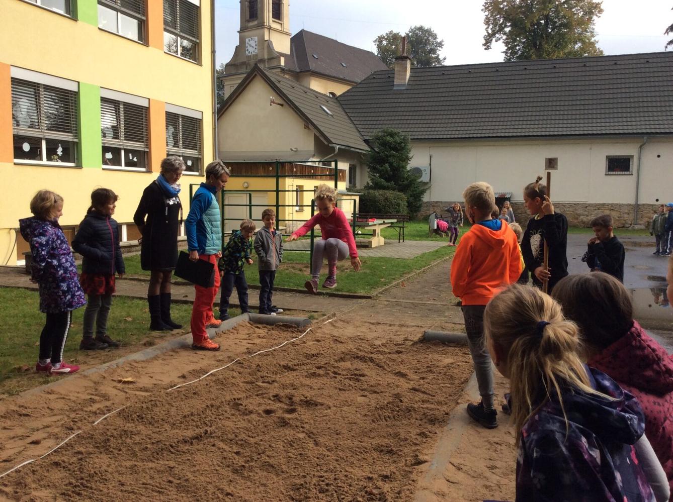 Soutěž ve skoku dalekém - Žabák - 22