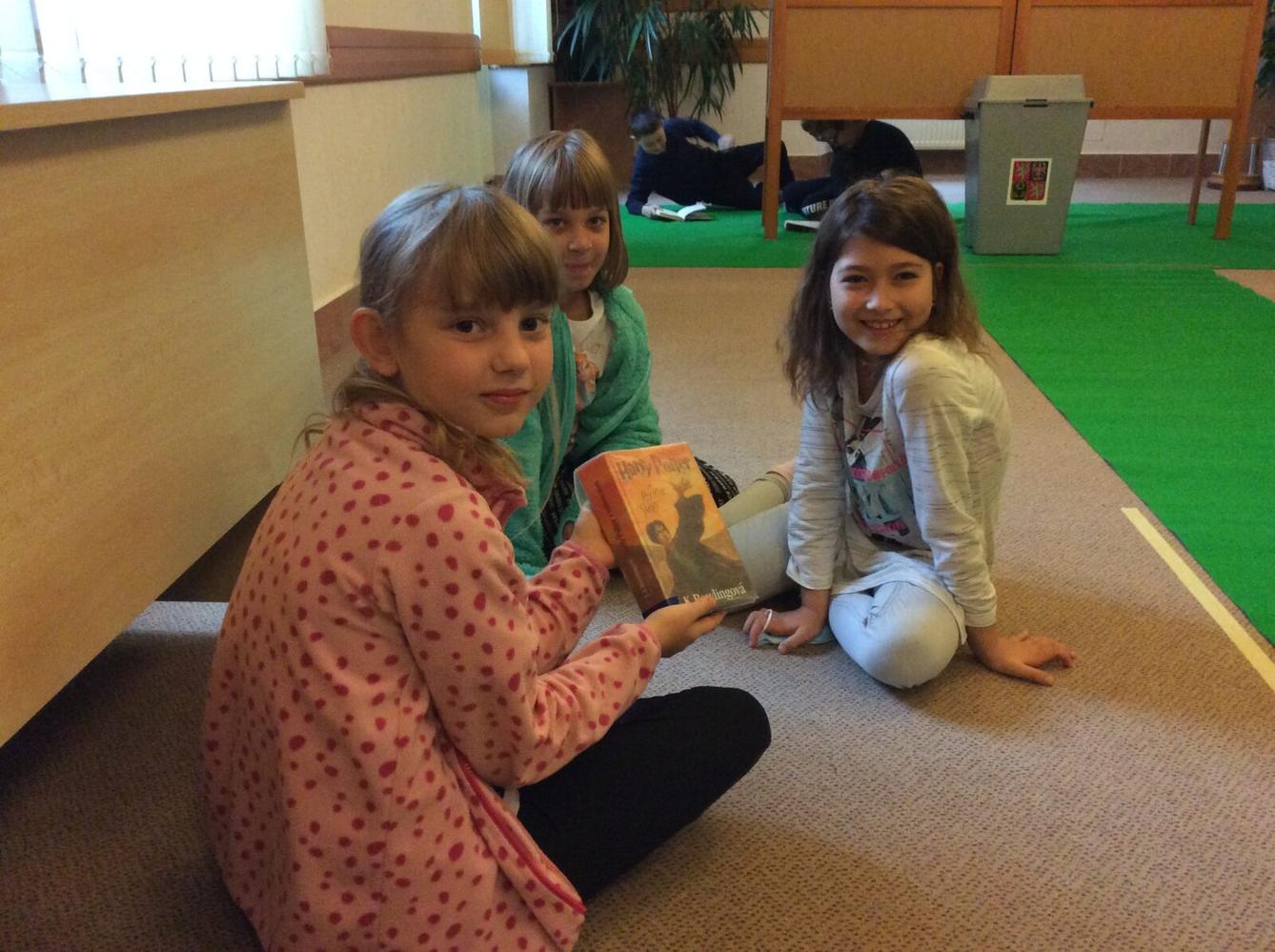 Třeťáci v knihovně - 7