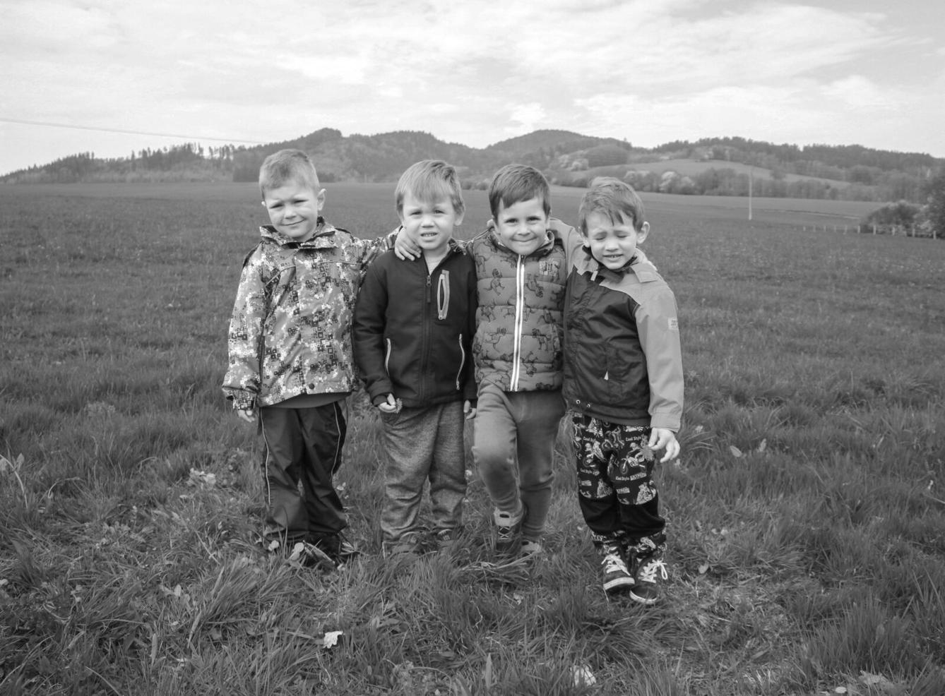 broučci:přípravy na den matek - 50