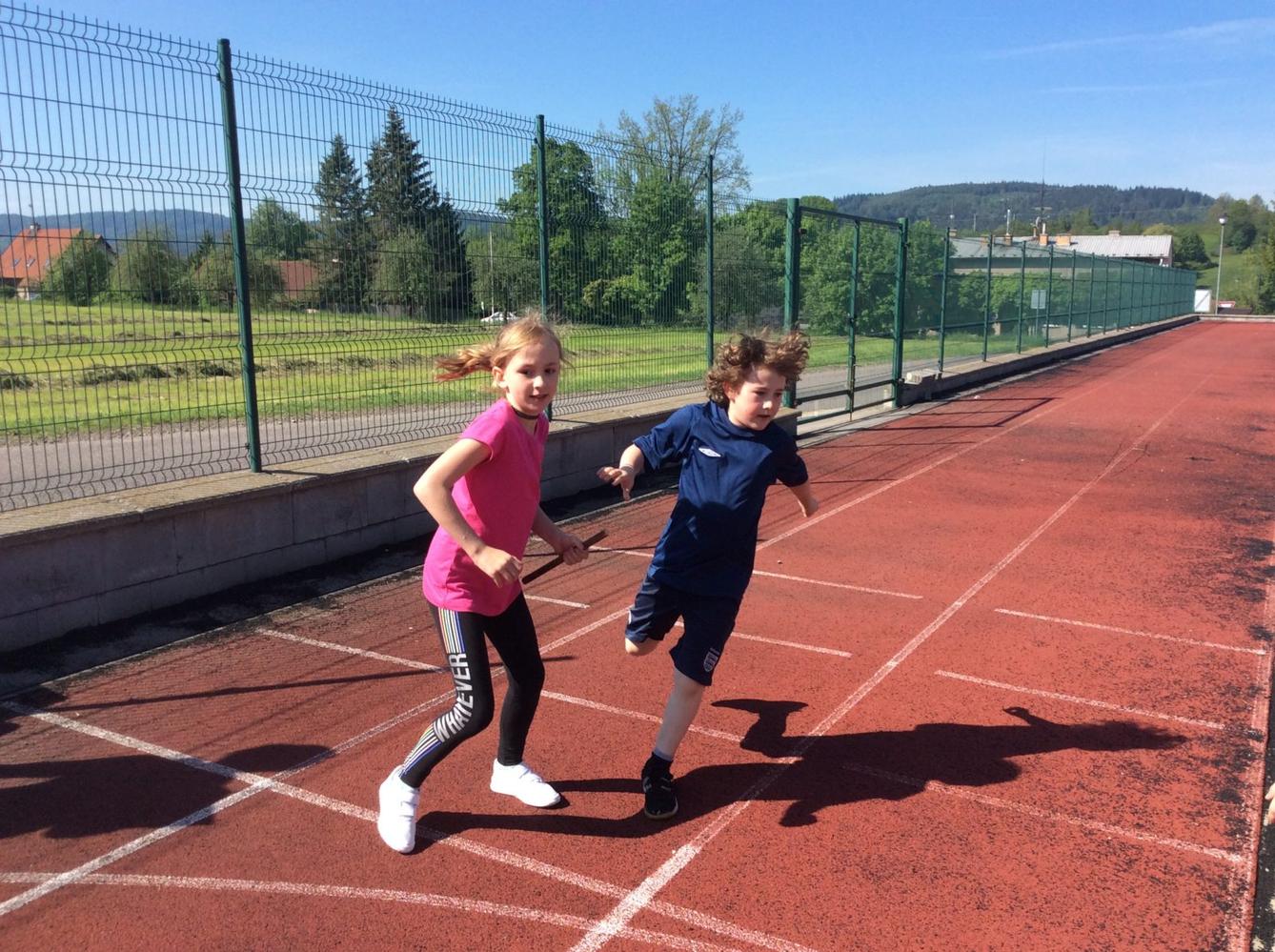 Štafetové běhy 1. stupně - 4