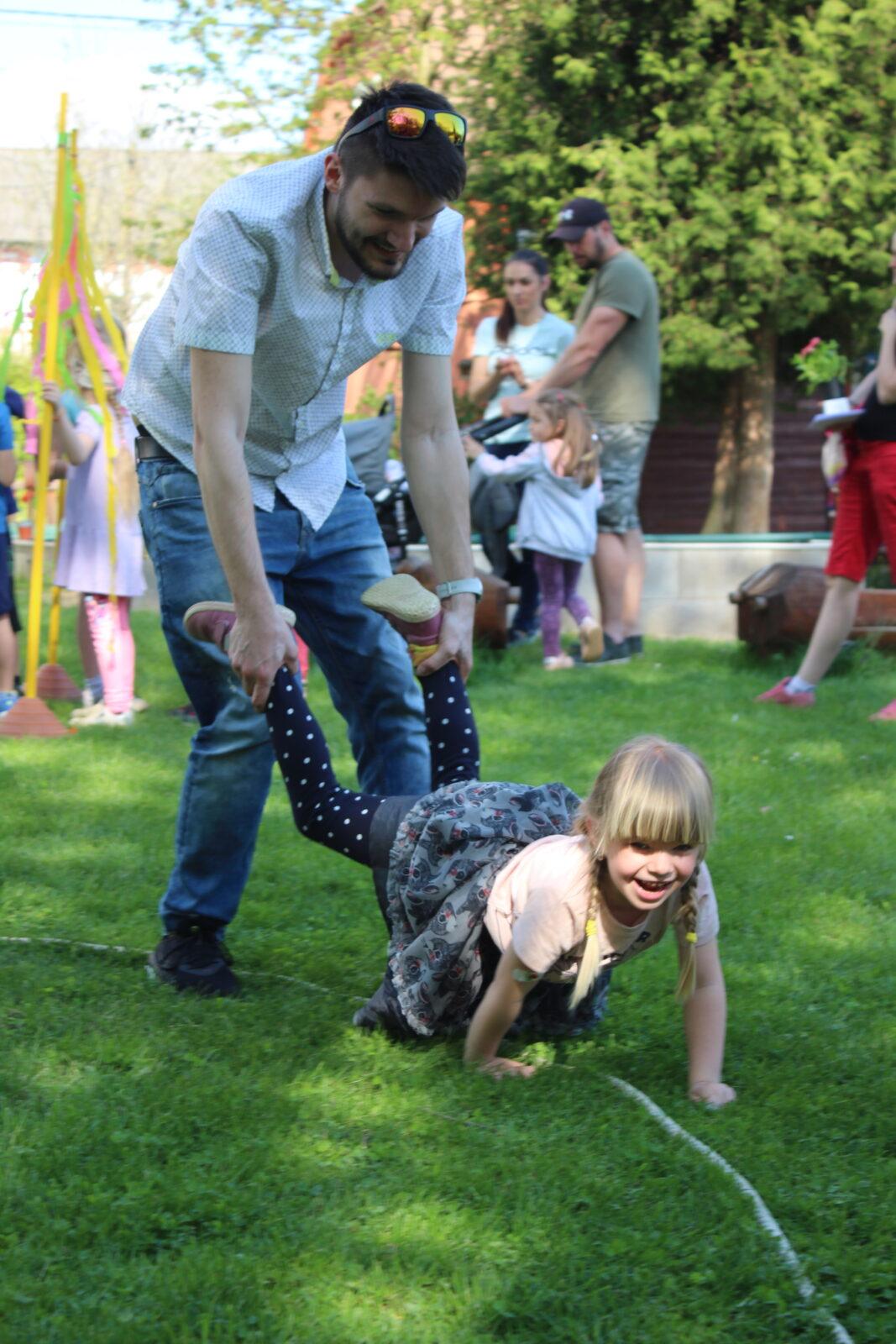 broučci a sovičky:besídka pro maminky - 57