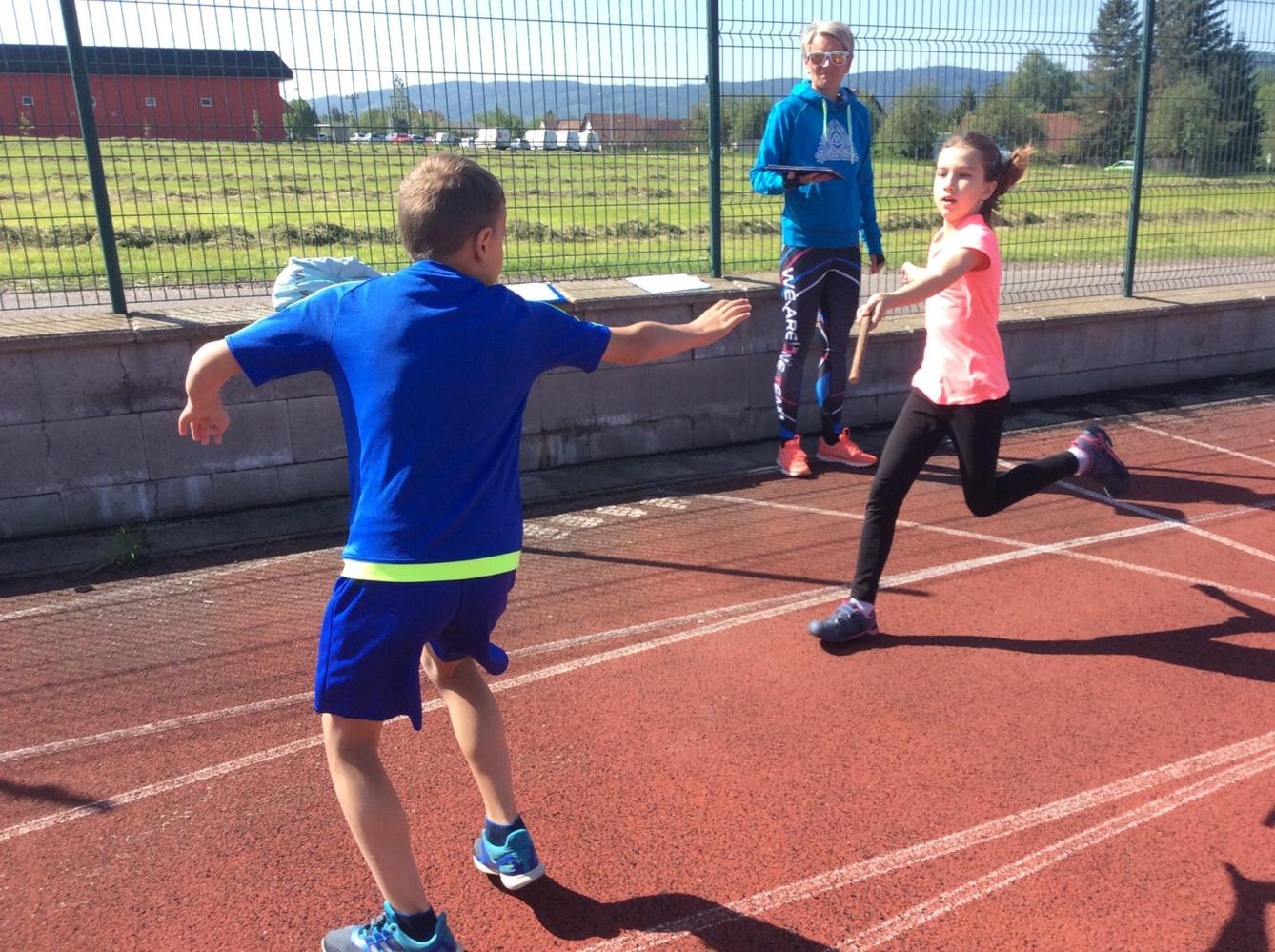 Štafetové běhy 1. stupně - 15