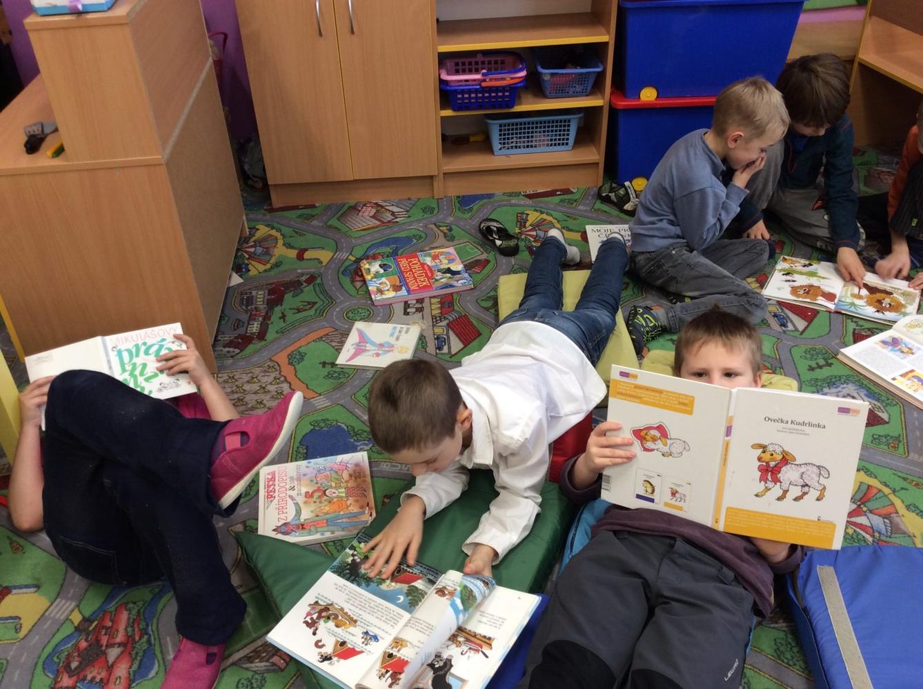 Pastelkový svátek (PO)čteníčko - svátek knihy - 8