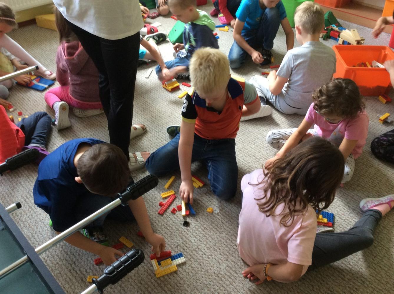 ,,ZLATÉ" RUČIČKY - svátek rukou - 7