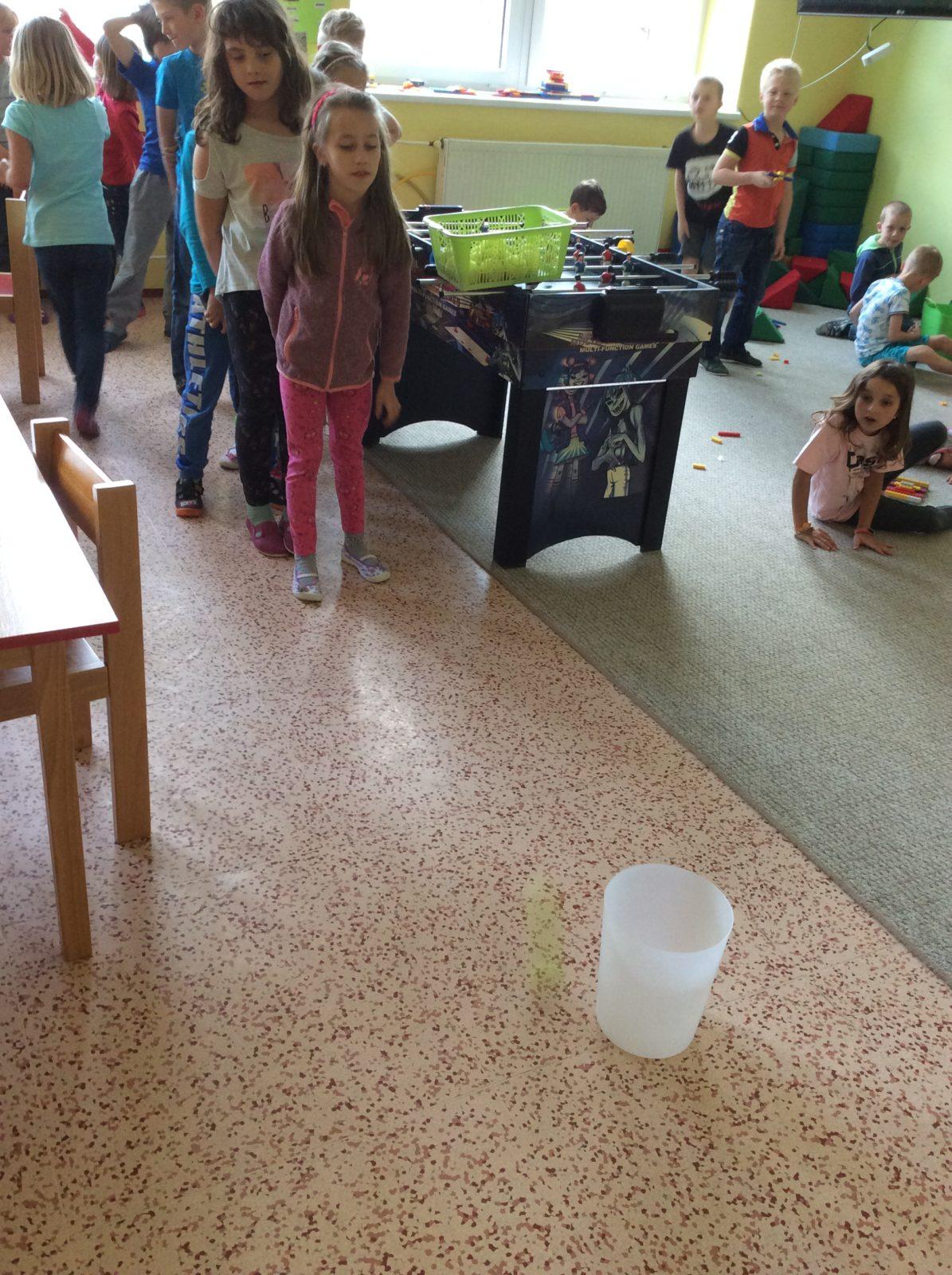 ,,ZLATÉ" RUČIČKY - svátek rukou - 10