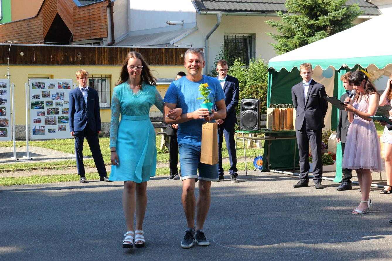 Loučení žáků 9. třídy - 9