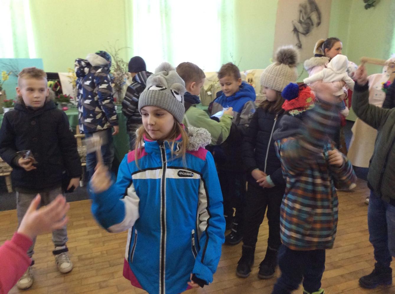 Družinka na "VELIKONOČNÍ  VÝSTAVĚ" - 18