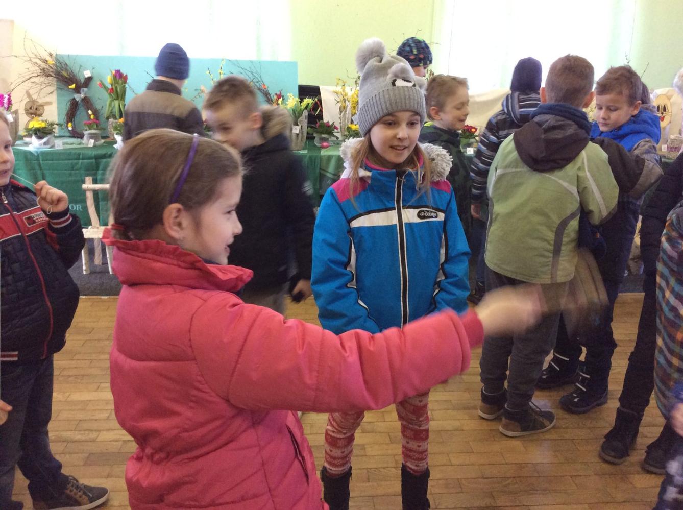 Družinka na "VELIKONOČNÍ  VÝSTAVĚ" - 19