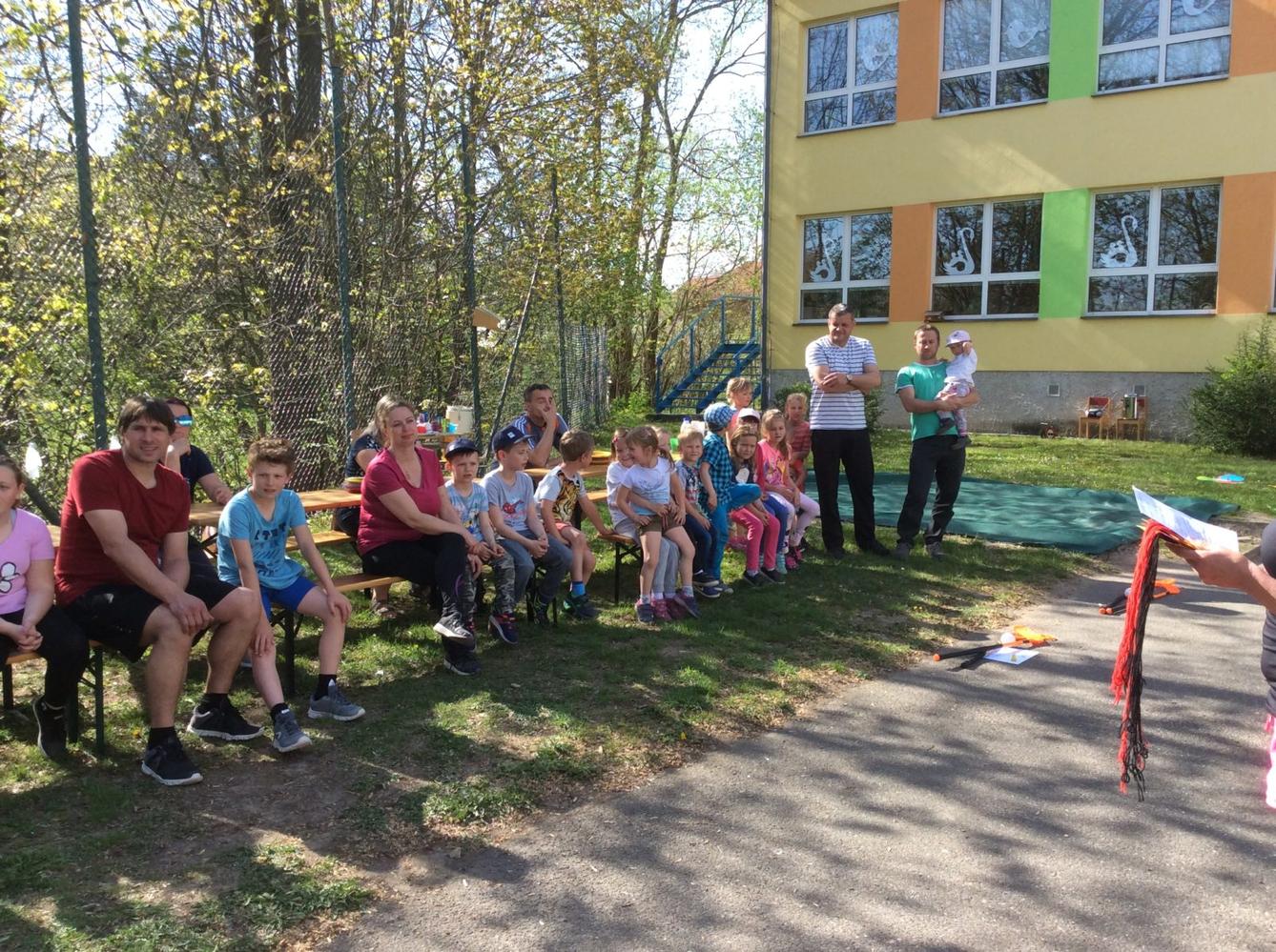 SPORTOVNÍ ODPOLEDNE S RODIČI - 1