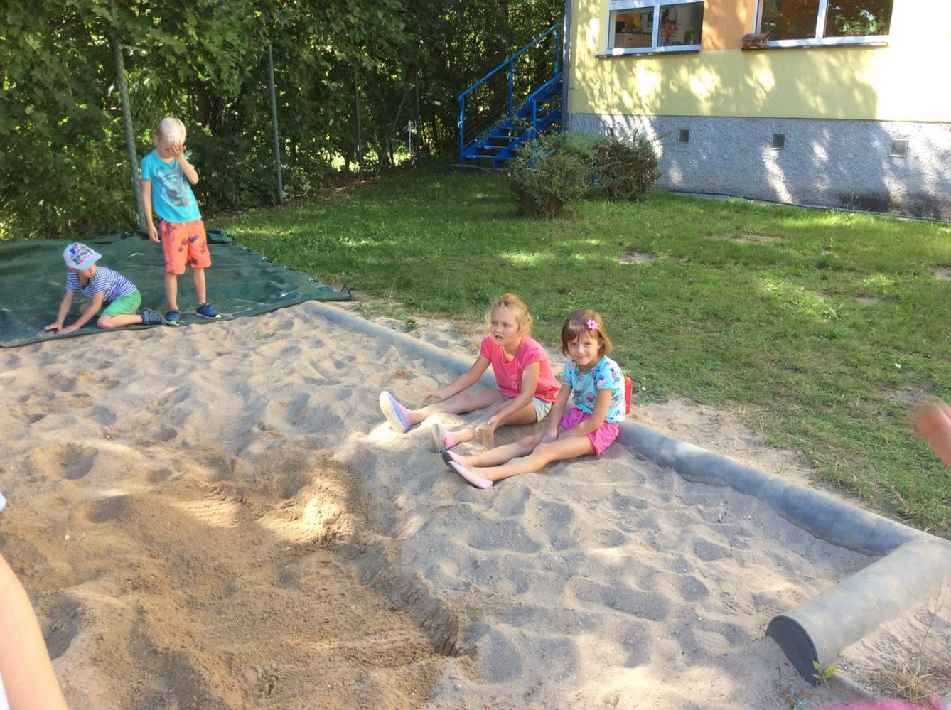 II. oddělení přivítalo prvňáčky ve družince - 20