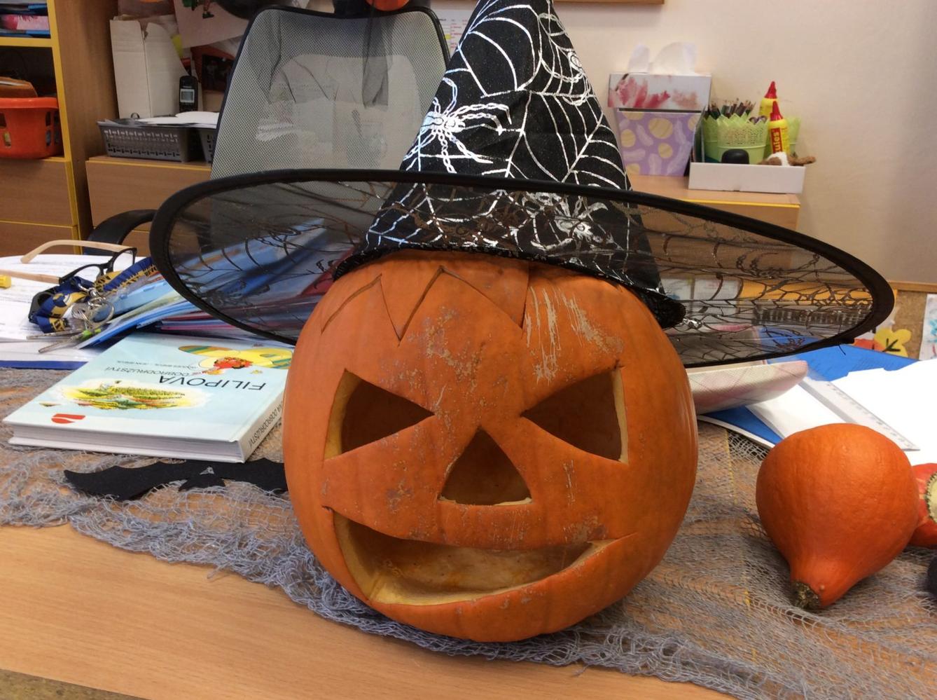 II. oddělení LISTOPAD - 9